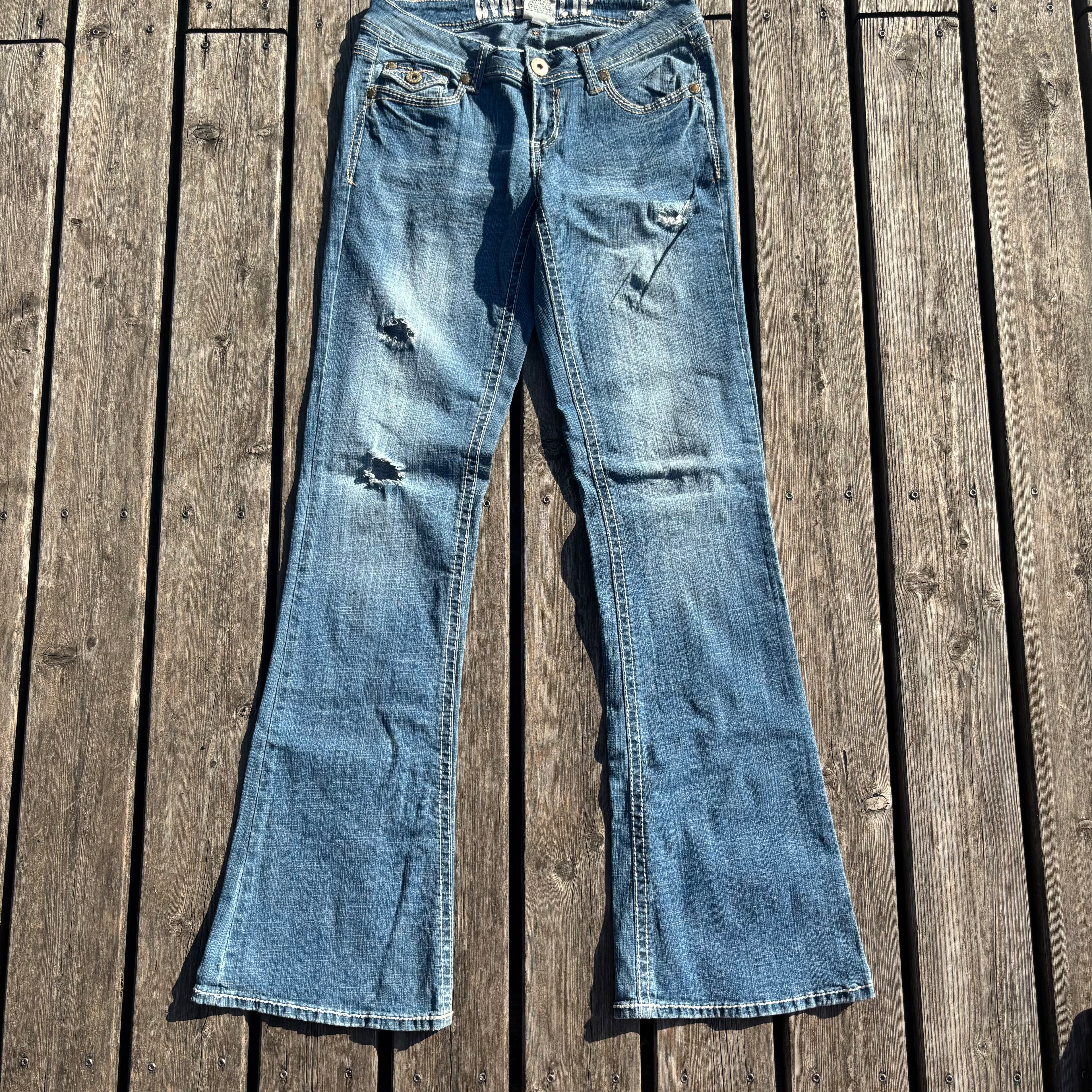 Süße Y2K Lowwaist Bootcut Jeans mit tollen Backprint XS-S /women 00s 90s vintage baddie S73