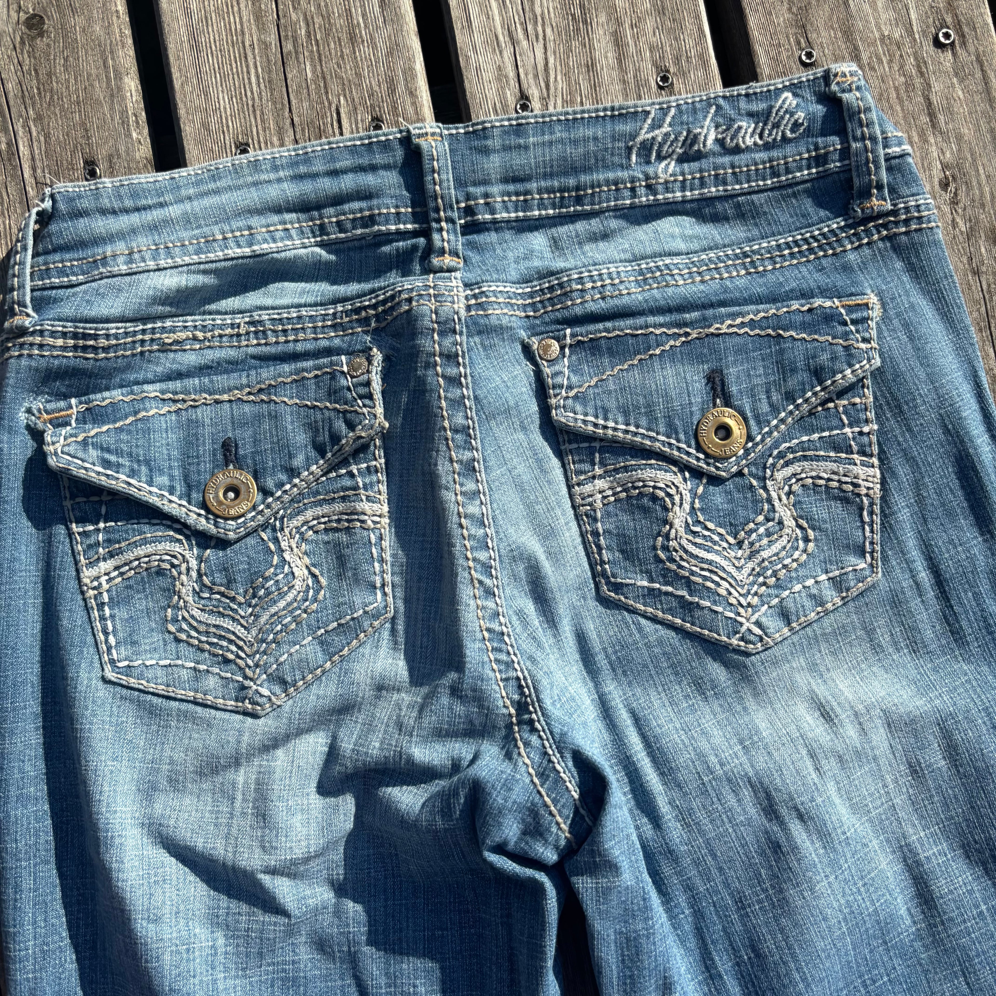 Süße Y2K Lowwaist Bootcut Jeans mit tollen Backprint XS-S /women 00s 90s vintage baddie S73