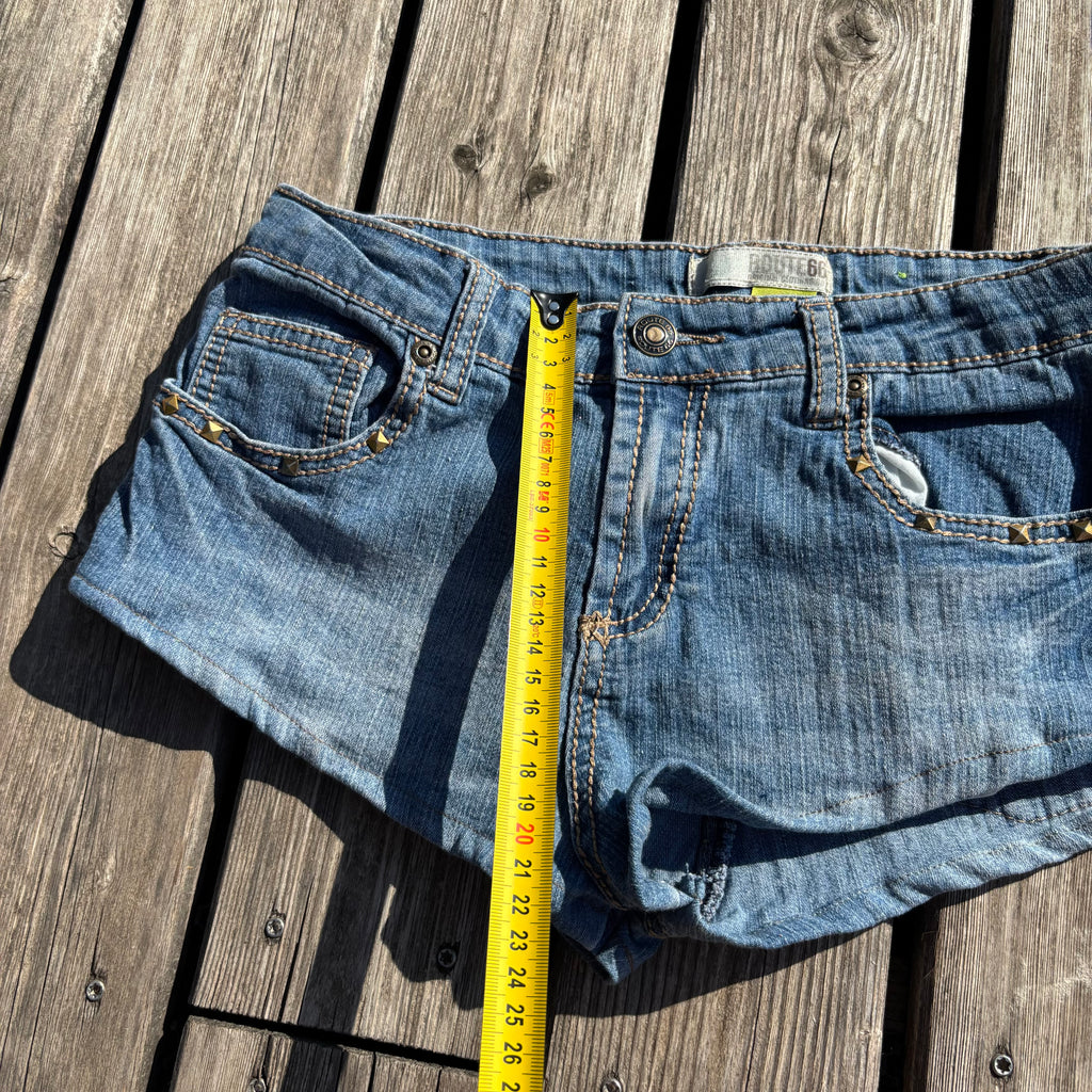 Y2K Shorts / hotpants women 00s 90s vintage baddie XS S47
