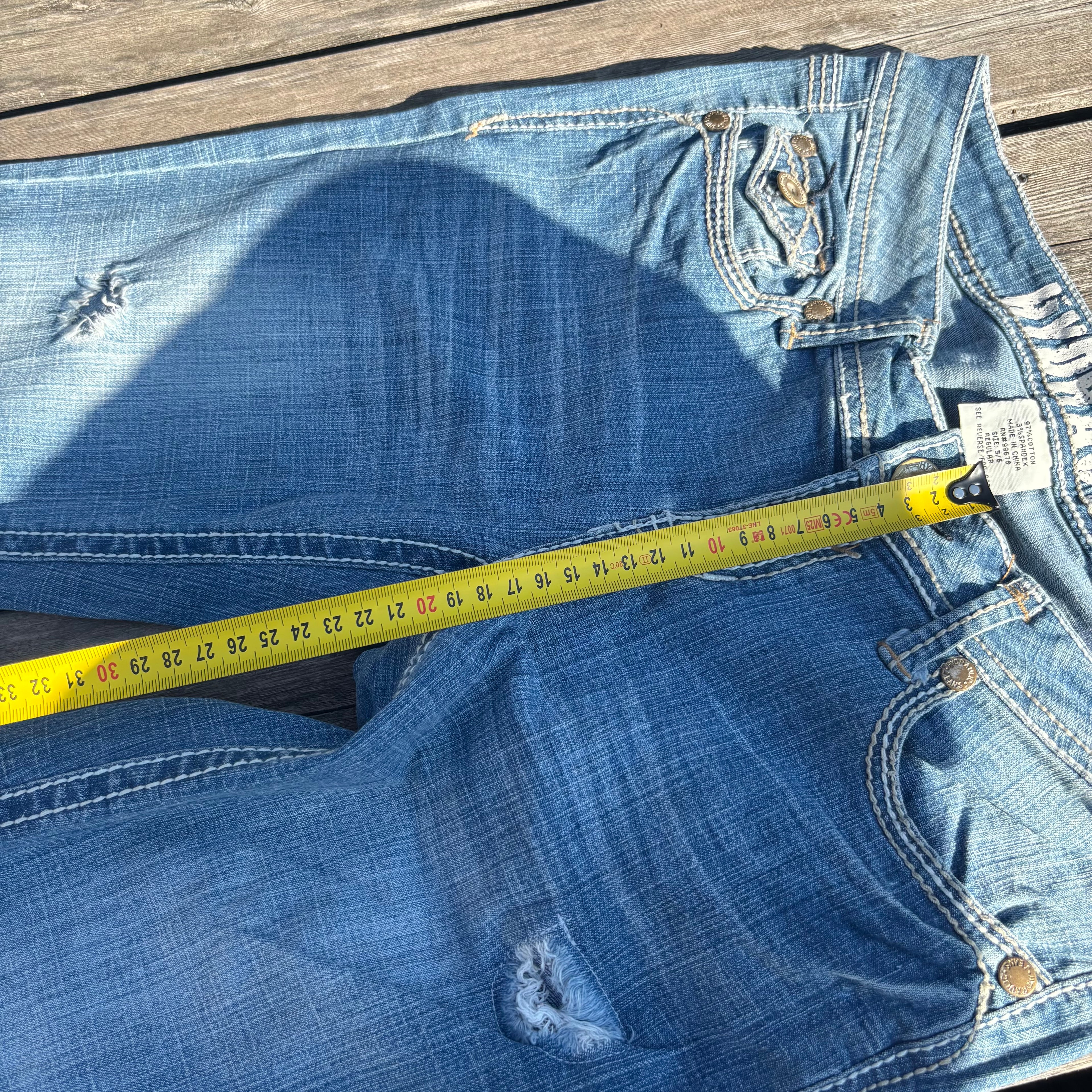 Süße Y2K Lowwaist Bootcut Jeans mit tollen Backprint XS-S /women 00s 90s vintage baddie S73