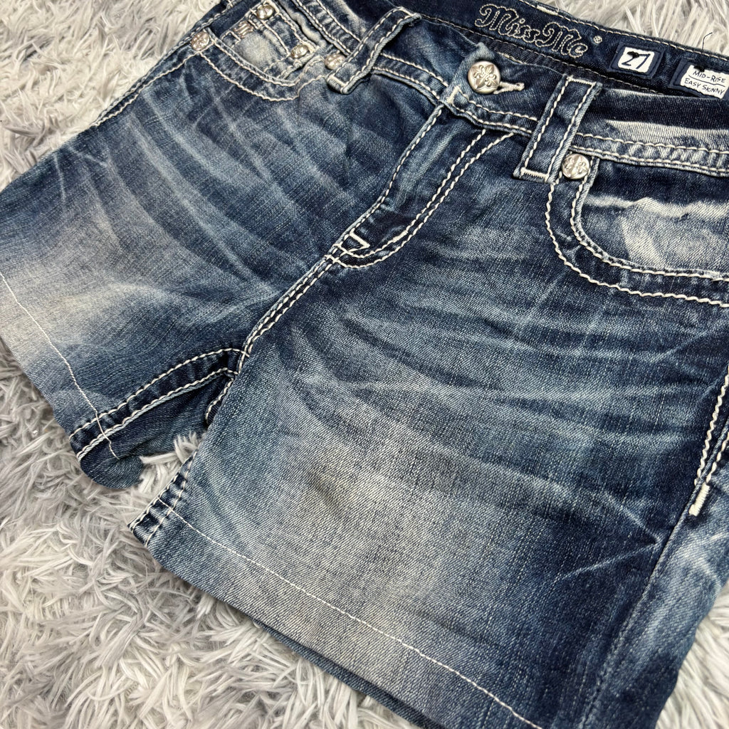 Miss me Shorts / Hotpants mit  besonderem Backprint