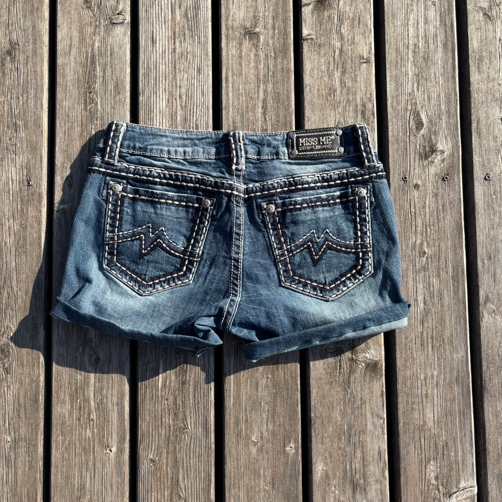 Miss Me shorts /vintage 00s 90s S51(S-M)