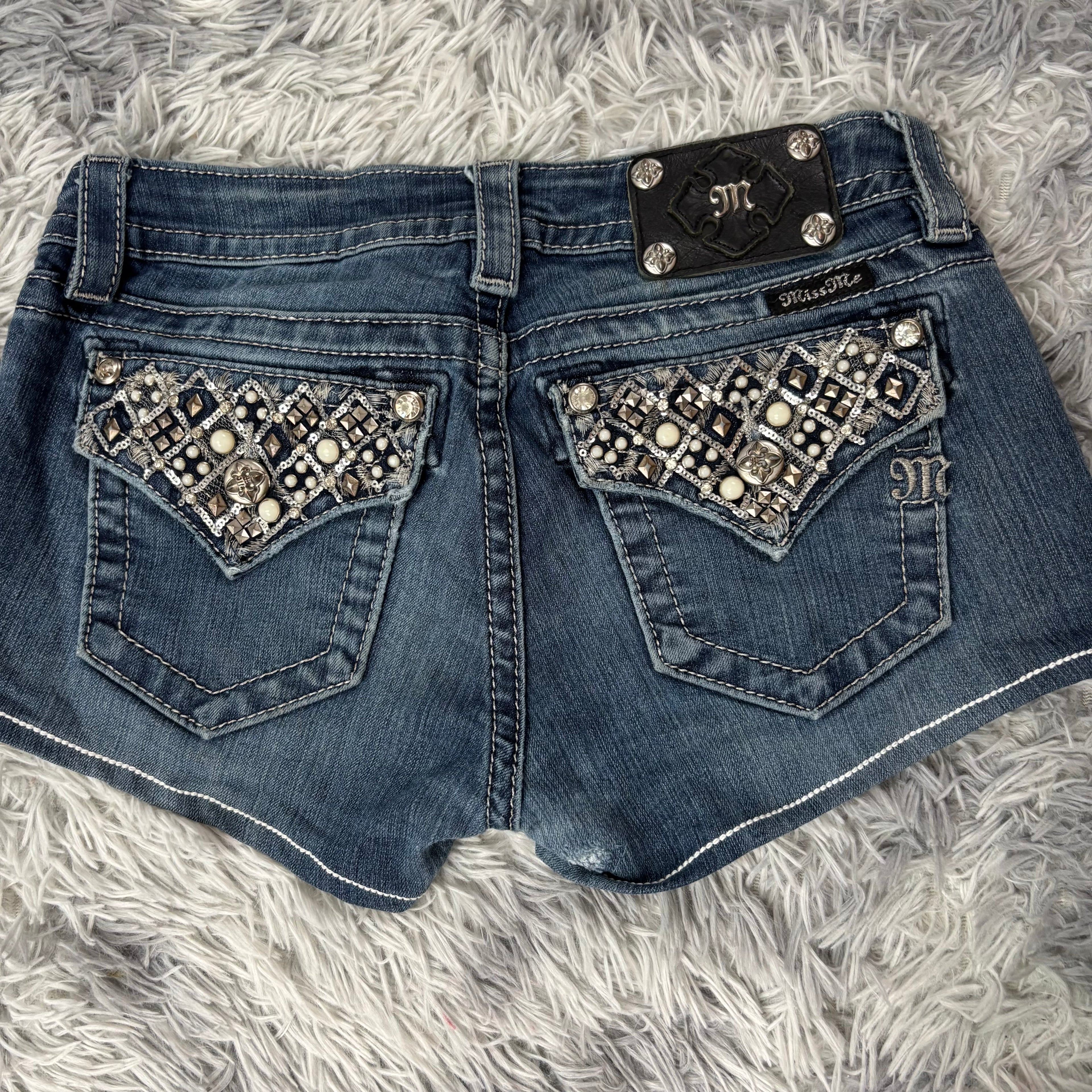 Süße Miss me shorts /hotpants vintage women 00s 90s (S-M) S3