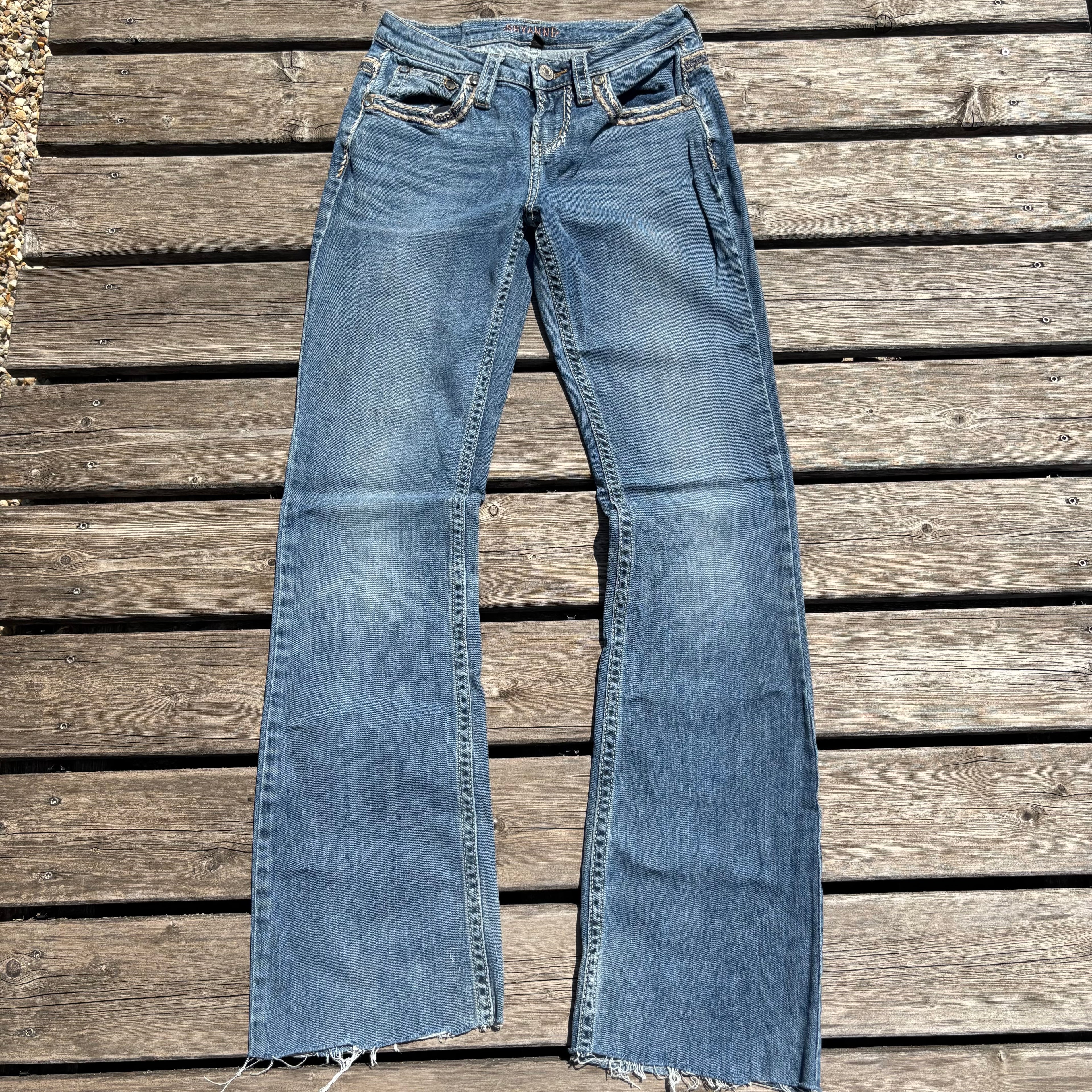 Süße Y2K Lowwaist Bootcut Jeans mit tollen Backprint /women 00s 90s vintage baddie (XXXS) S101