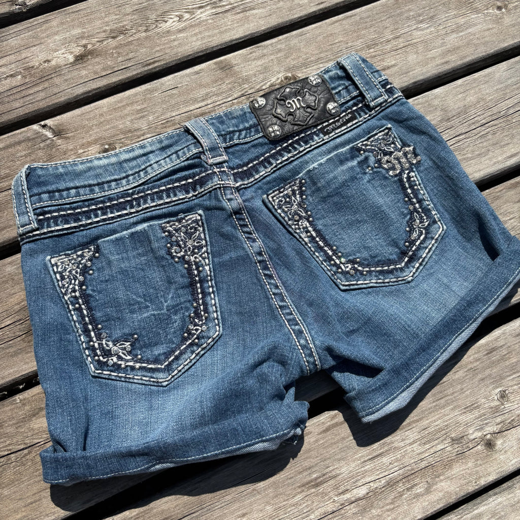 Süße Miss Me Shorts / Hotpants mit tollen Backprint für Frauen 00s 90s vintage baddie S 96 (S)