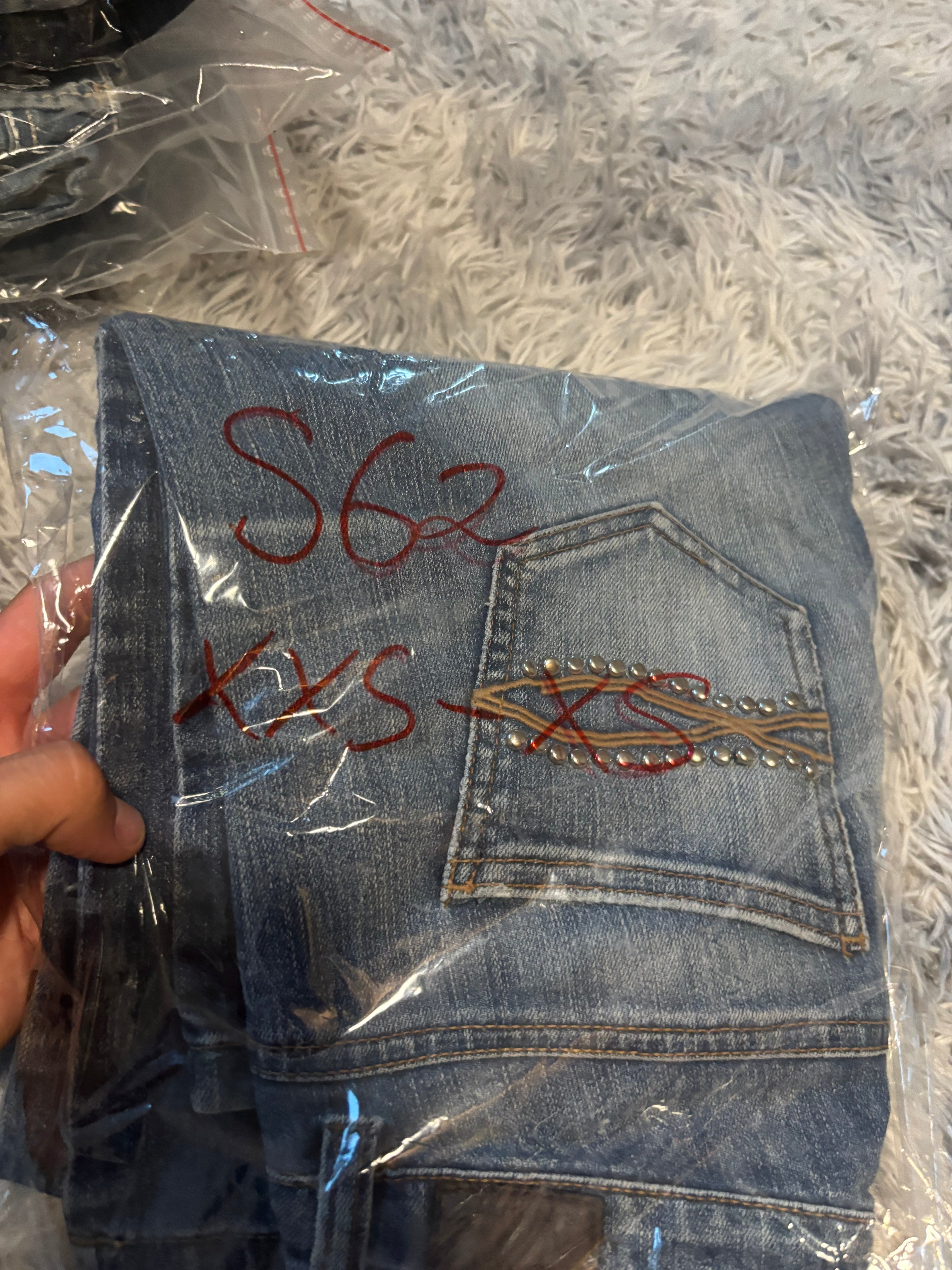 Süße Y2K Lowwaist Bootcut Jeans mit tollen Backprint /women 00s 90s vintage baddie (XXS-XS) S62