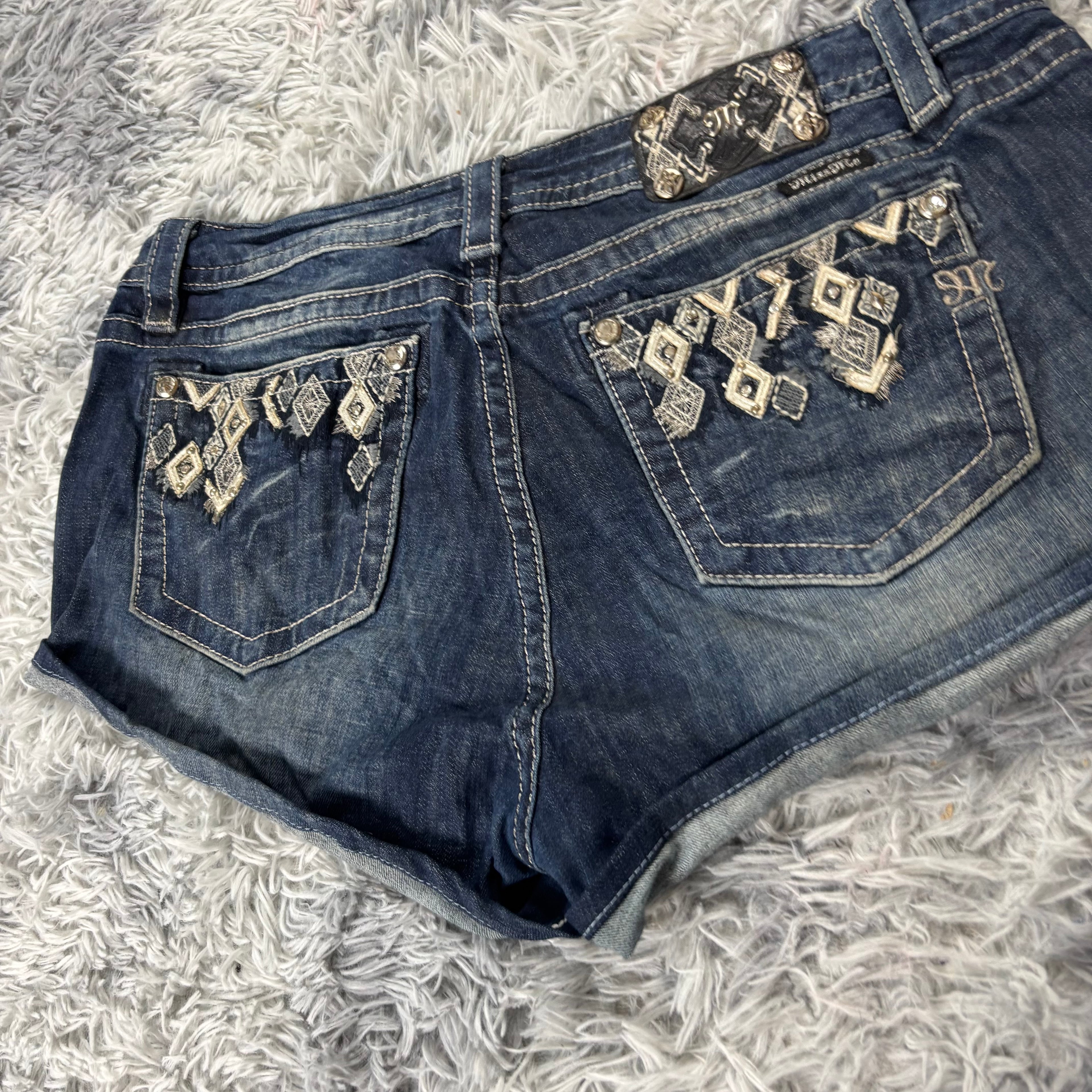 Süße Miss Me Shorts für Frauen /vintage 00s 90s style XXL S7