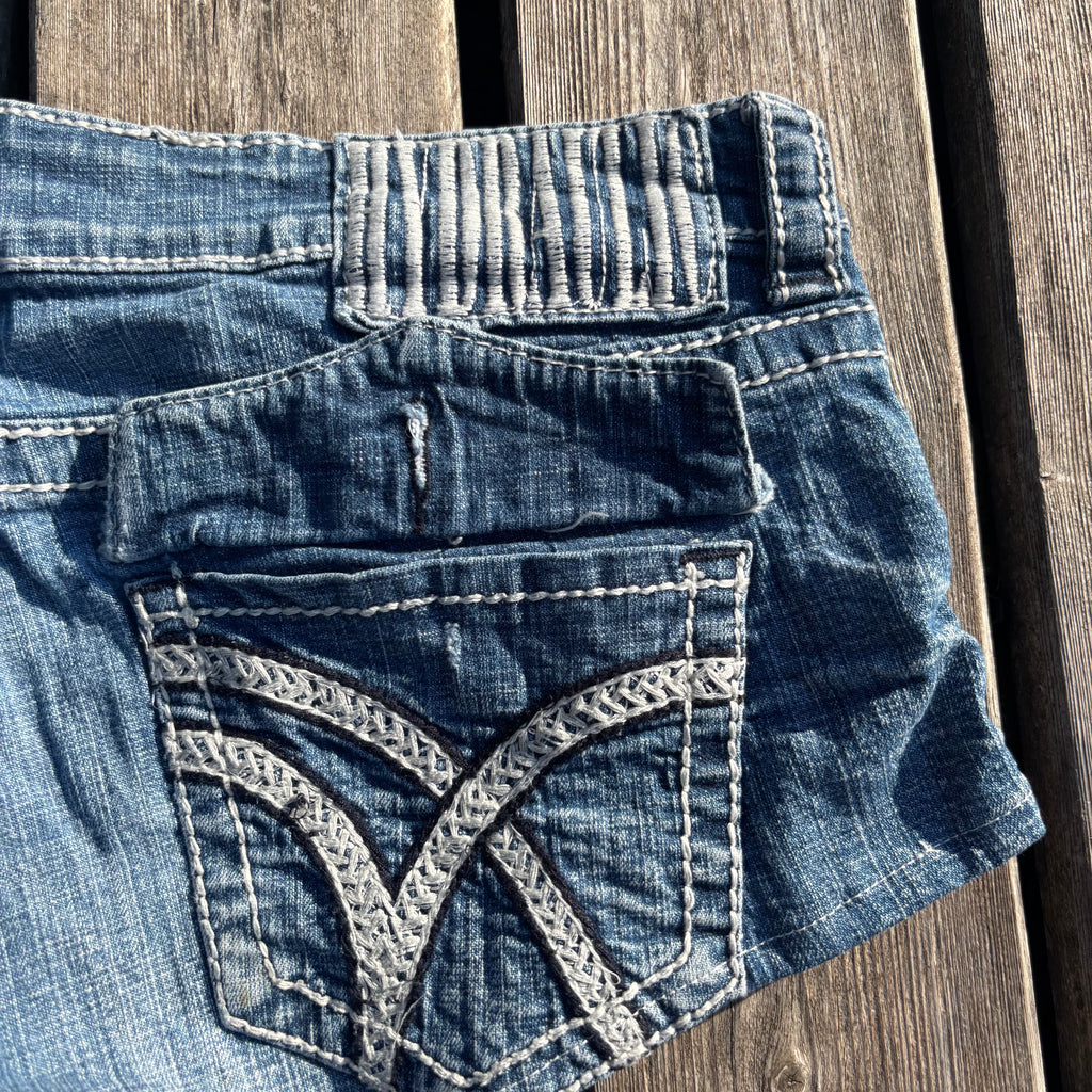 Hydraulic Shorts /hotpants mit backprint 90s 00s vintage baddie (L) S49