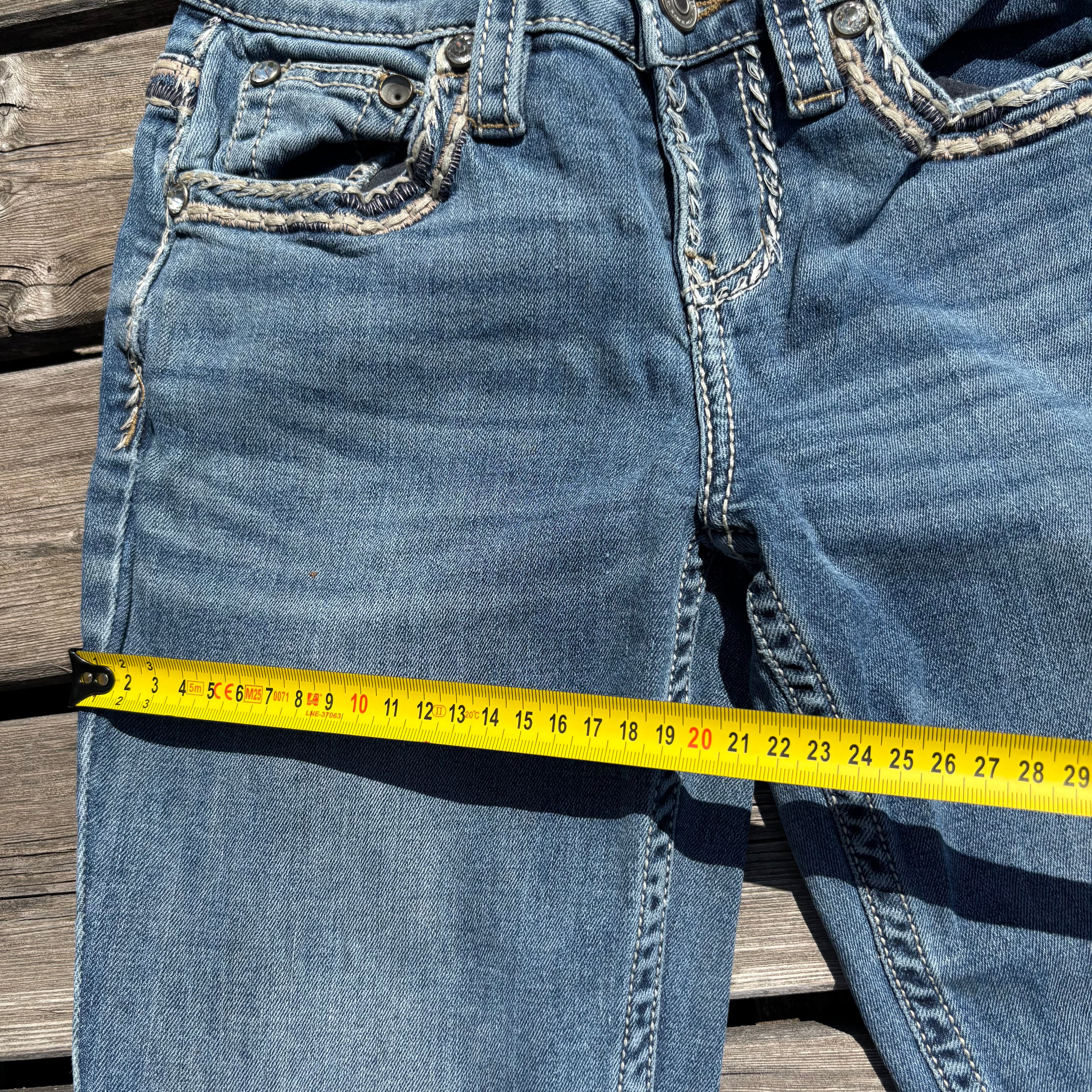 Süße Y2K Lowwaist Bootcut Jeans mit tollen Backprint /women 00s 90s vintage baddie (XXXS) S101