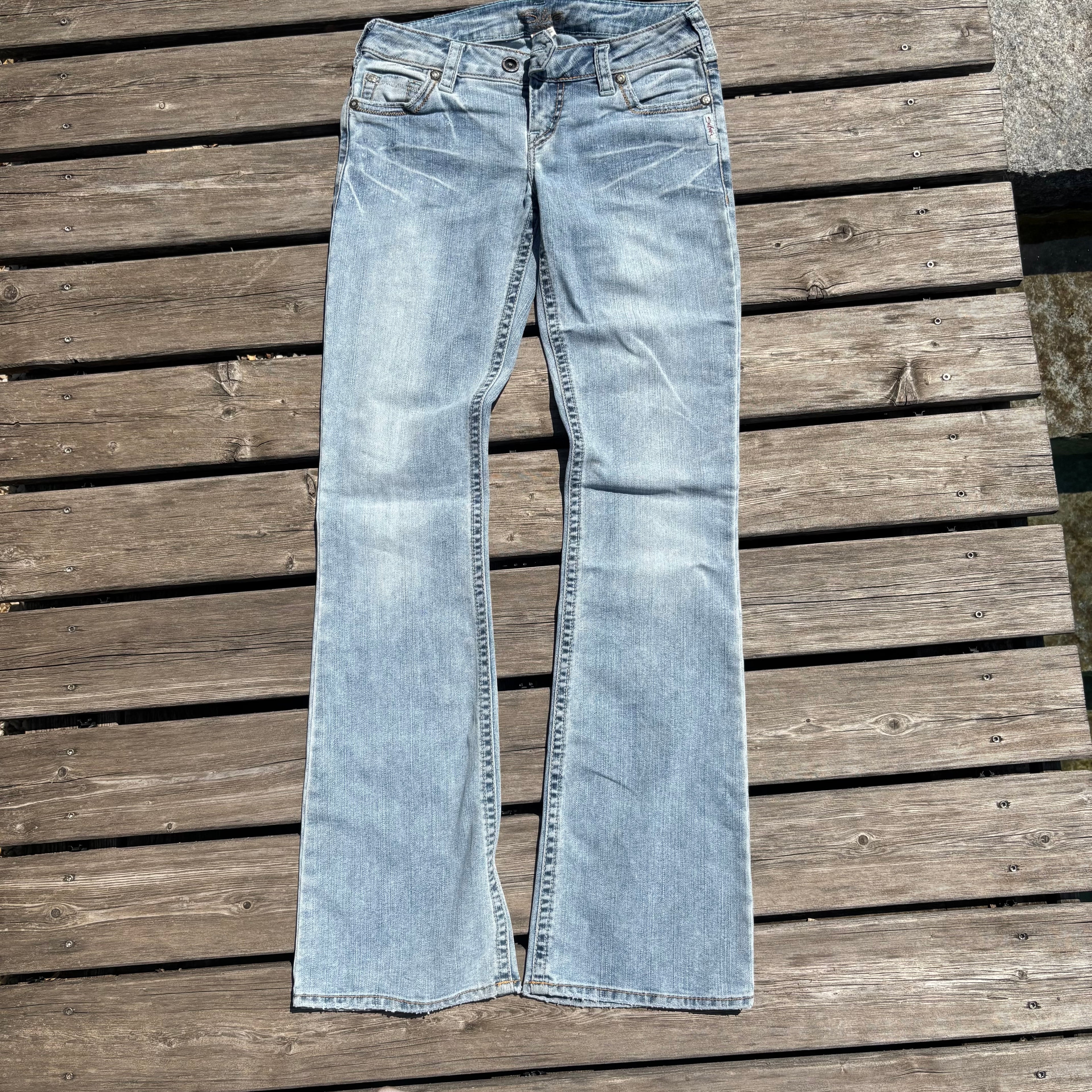 Süße Y2K Lowwaist Bootcut Jeans mit tollen Backprint /women 00s 90s vintage baddie 105 (S)