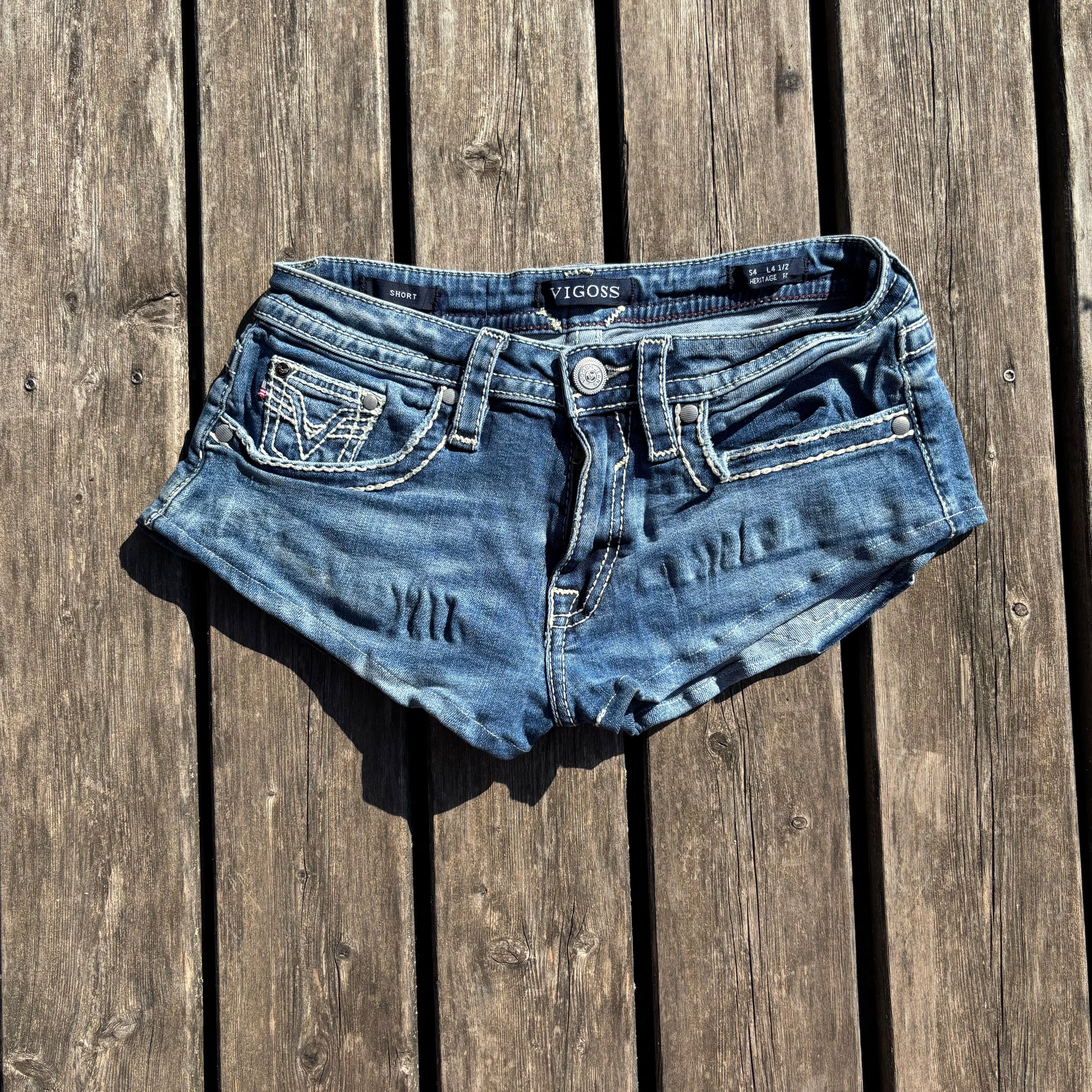Süße Y2K shorts /hotpants mit backprint /women 00s 90s vintage 00s baddie (XXS-XS) S44