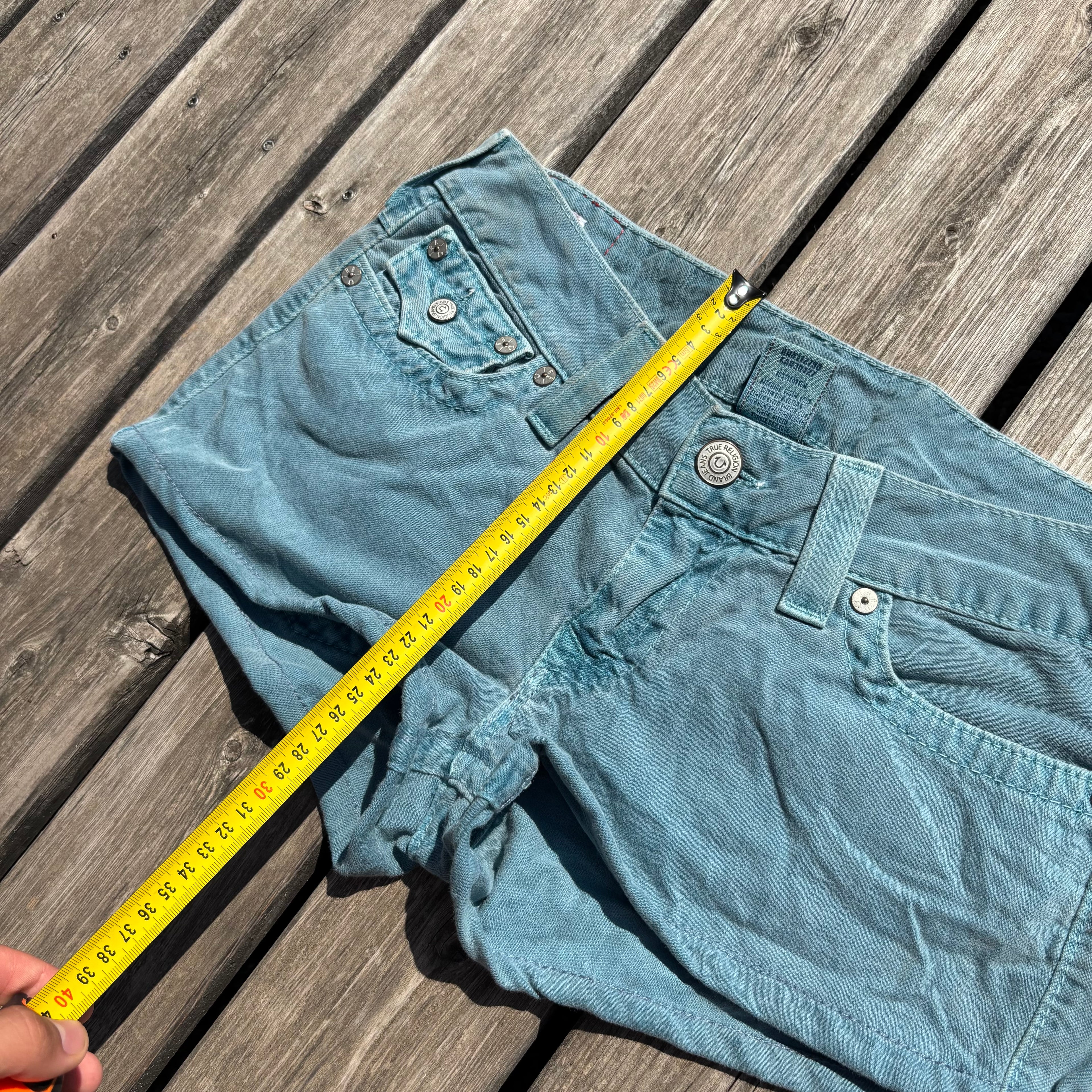 Süße True Religion Shorts/ Hotpants für Frauen /90s 00s streetwear vintage baddie (M-L) S110