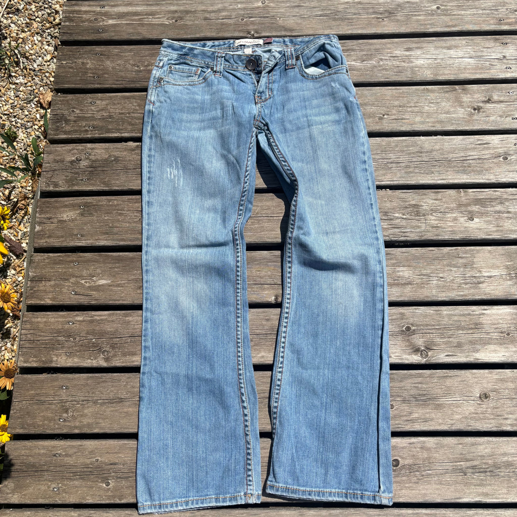 Süße Y2K Lowwaist Bootcut Jeans mit tollen Backprint /women 00s 90s vintage baddie (S) 104
