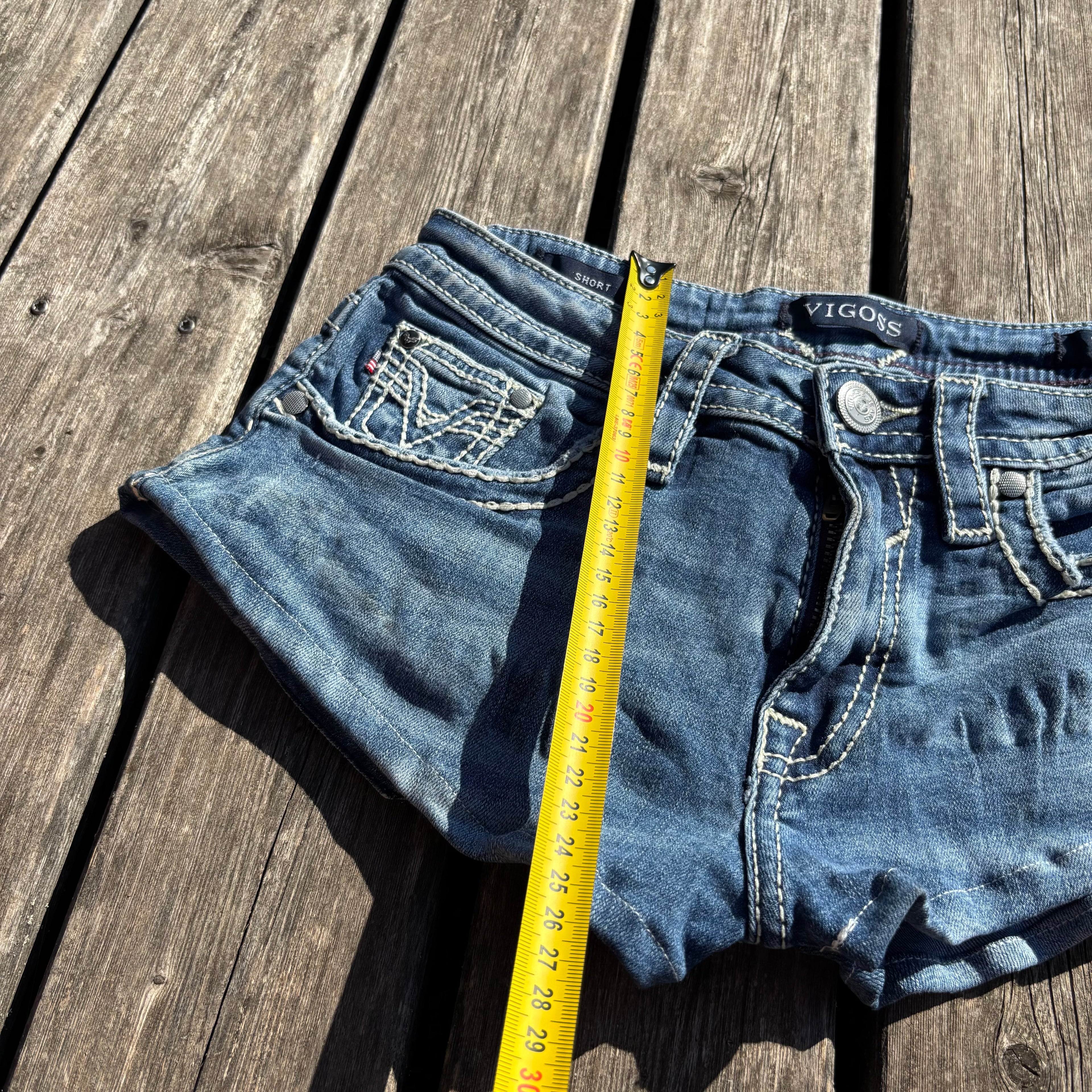 Süße Y2K shorts /hotpants mit backprint /women 00s 90s vintage 00s baddie (XXS-XS) S44