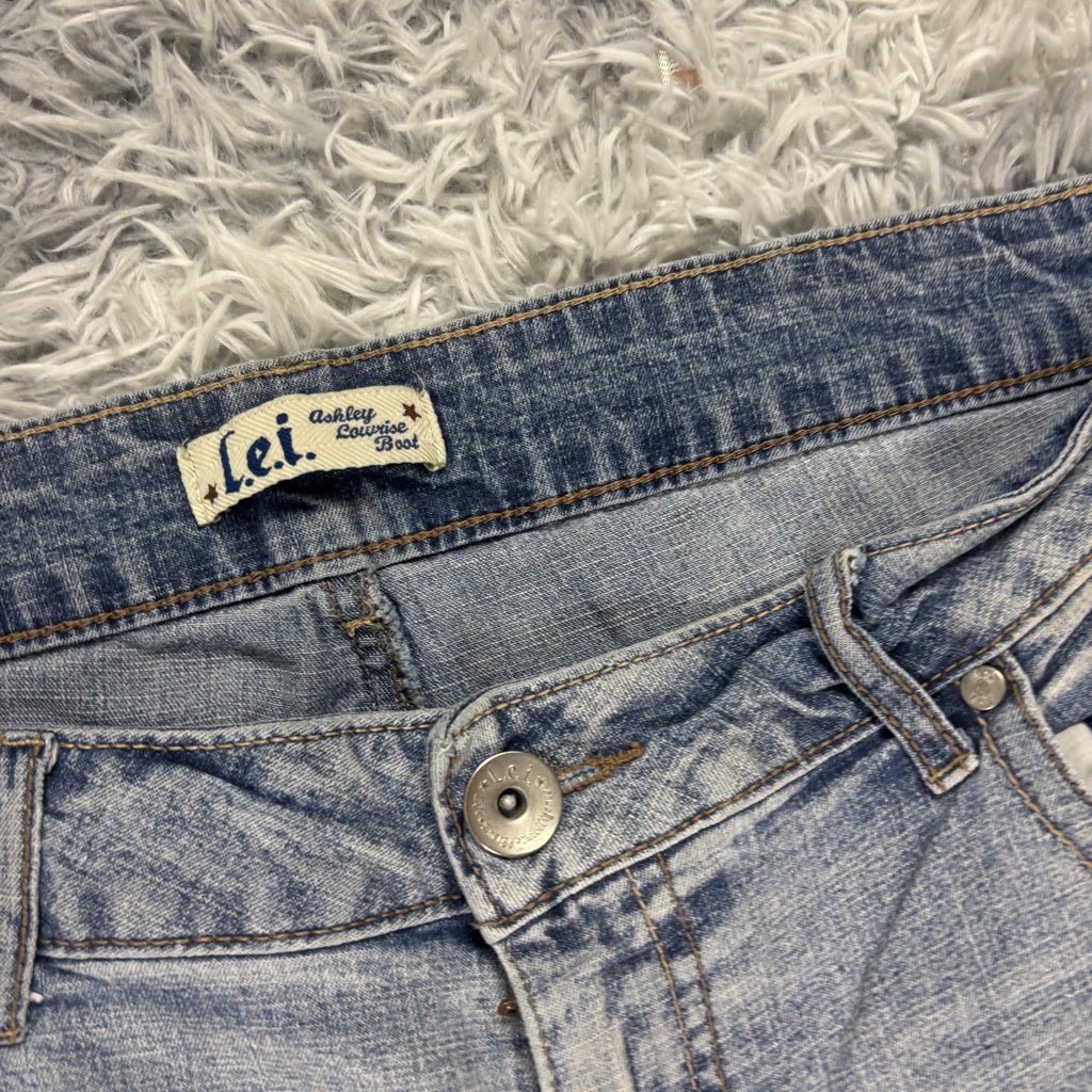 Süße Y2K Lowwaist Bootcut Jeans mit tollen Backprint /90s 00s baddie vintage (L-XL) S19