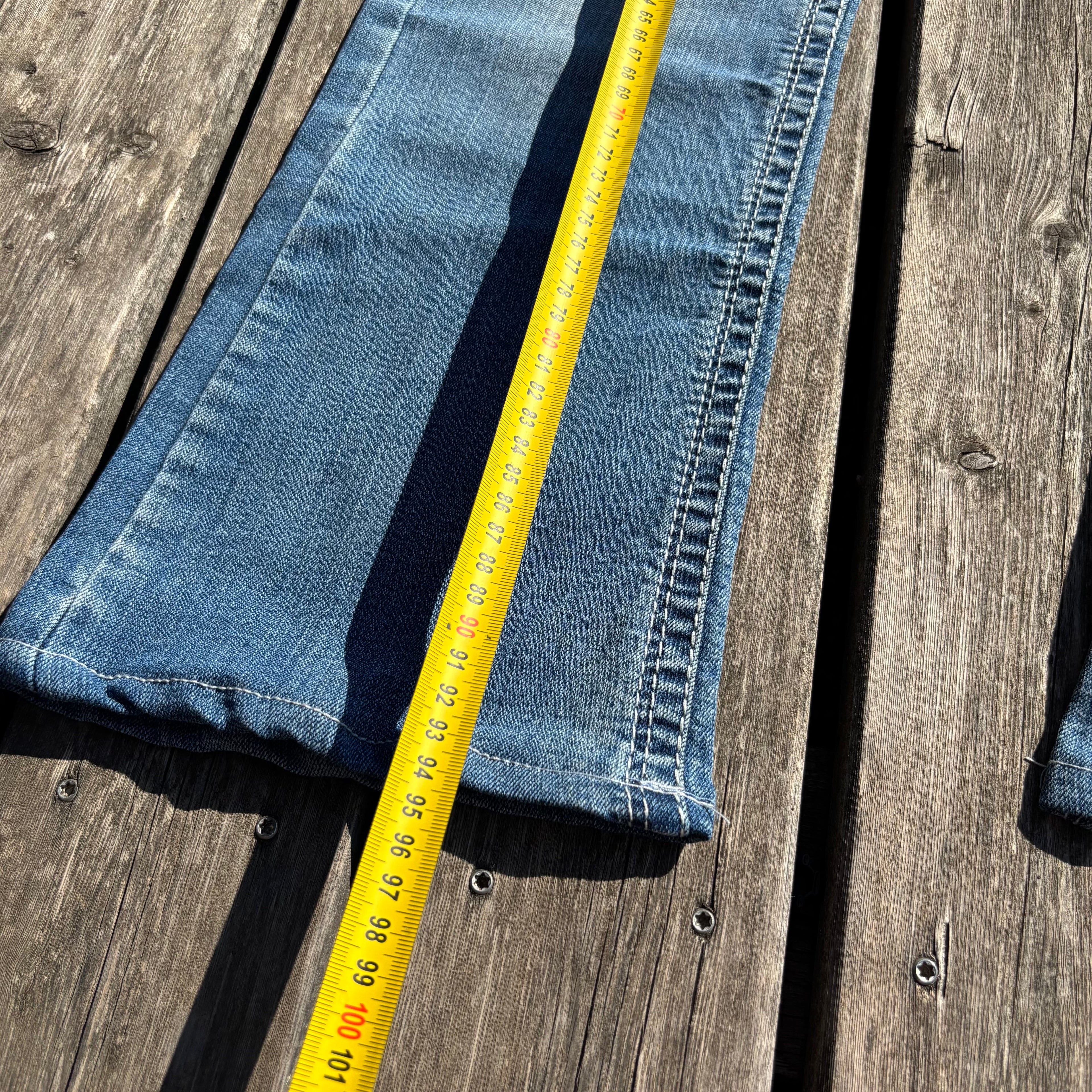 Süße Y2K Lowwaist Bootcut Jeans mit tollen Backprint /women 00s 90s vintage baddie (XS) S60