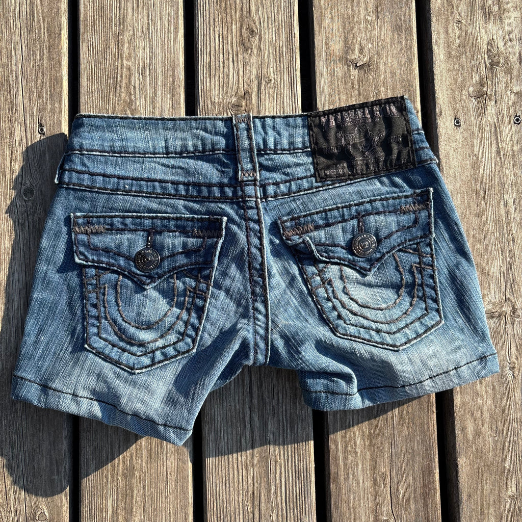 Süße True Religion Shorts / Hotpants women vintage 00s 90s (XXS-XS) S57