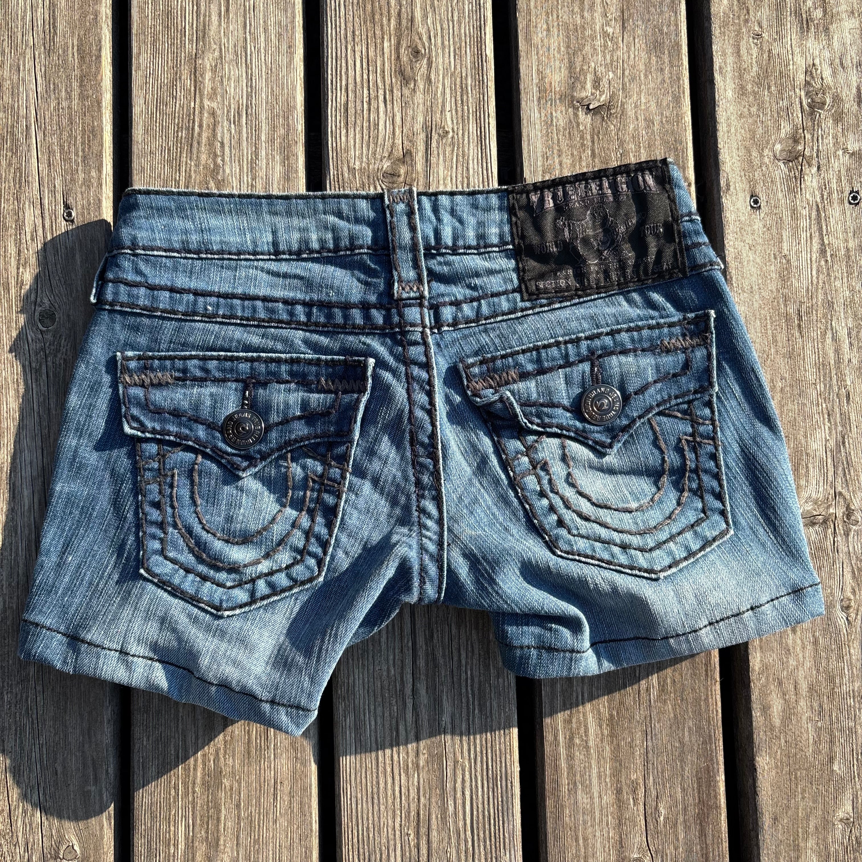 Süße True Religion Shorts / Hotpants women vintage 00s 90s (XXS-XS) S57