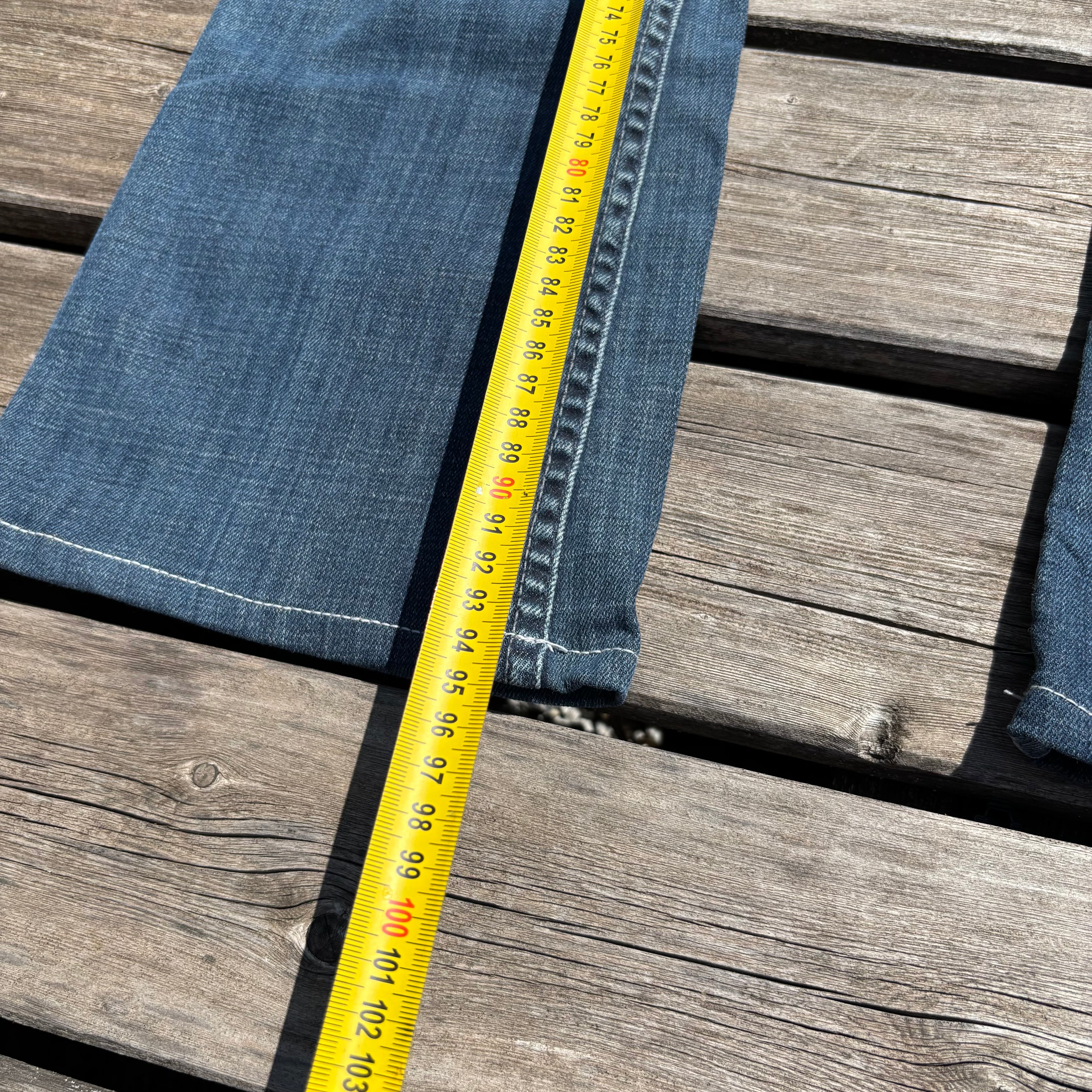Süße Y2K Lowwaist Bootcut Jeans mit tollen Backprint /women 00s 90s vintage baddie (XXS) S102