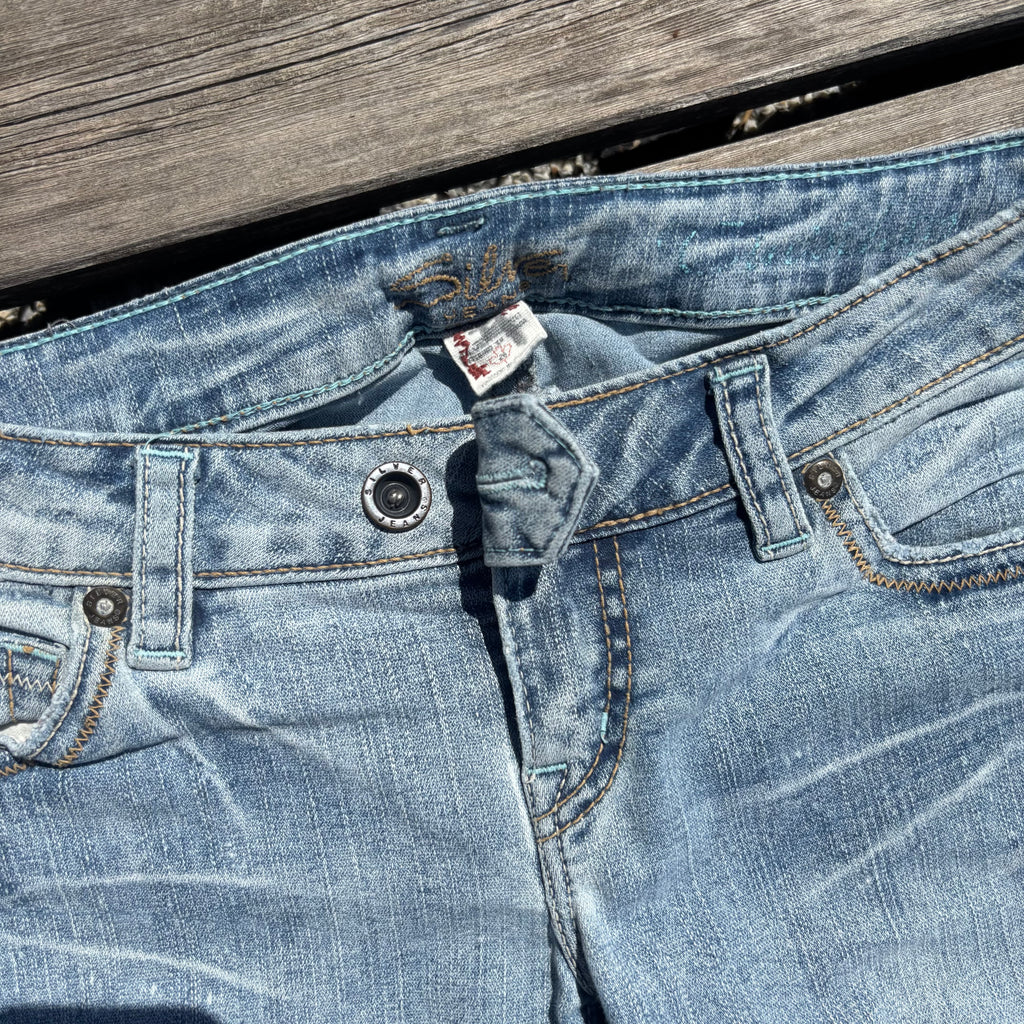 Süße Y2K Lowwaist Bootcut Jeans mit tollen Backprint /women 00s 90s vintage baddie 105 (S)