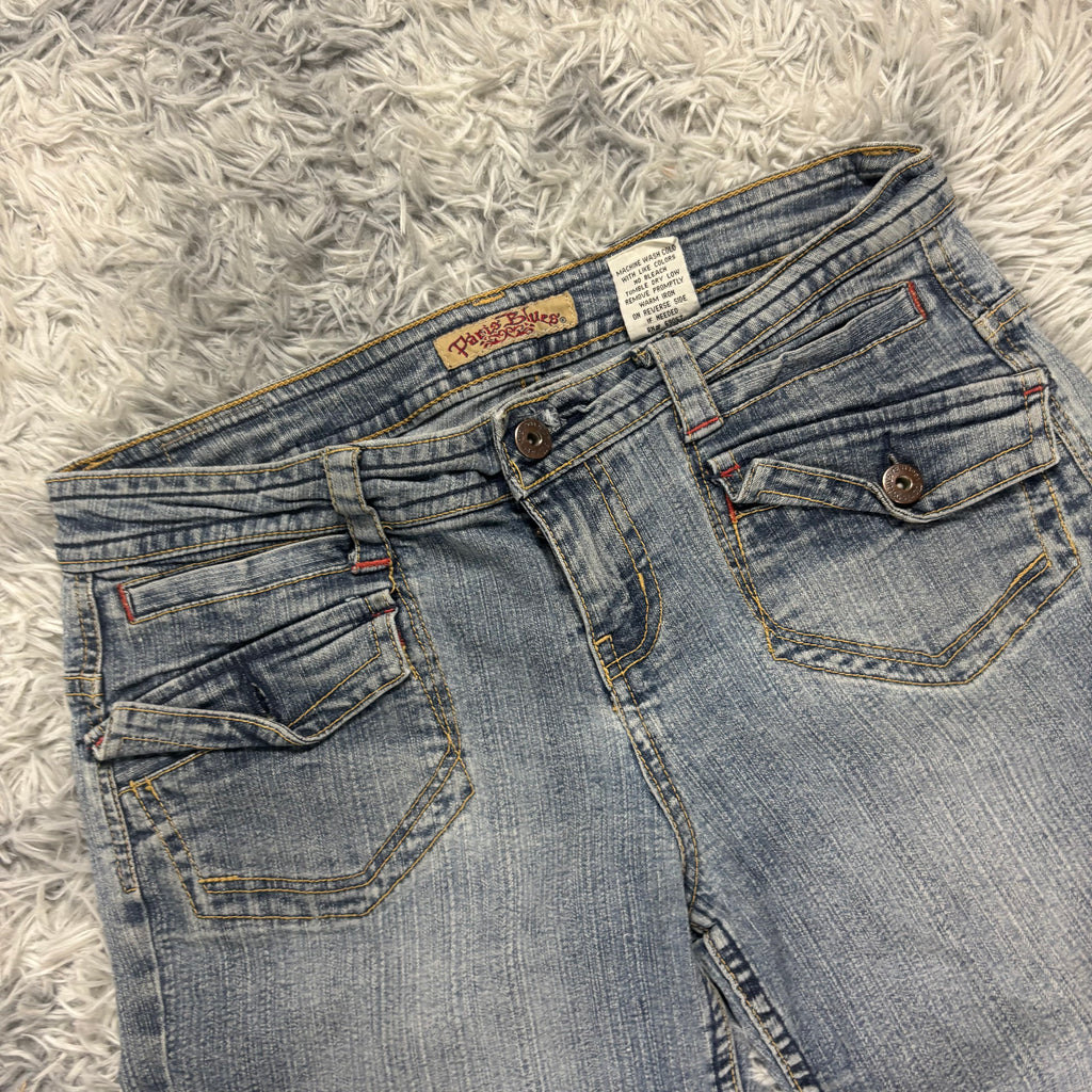 Süße Lowwaist Bootcut Jeans mit Backprint /vintage 00s 90s (M) S16