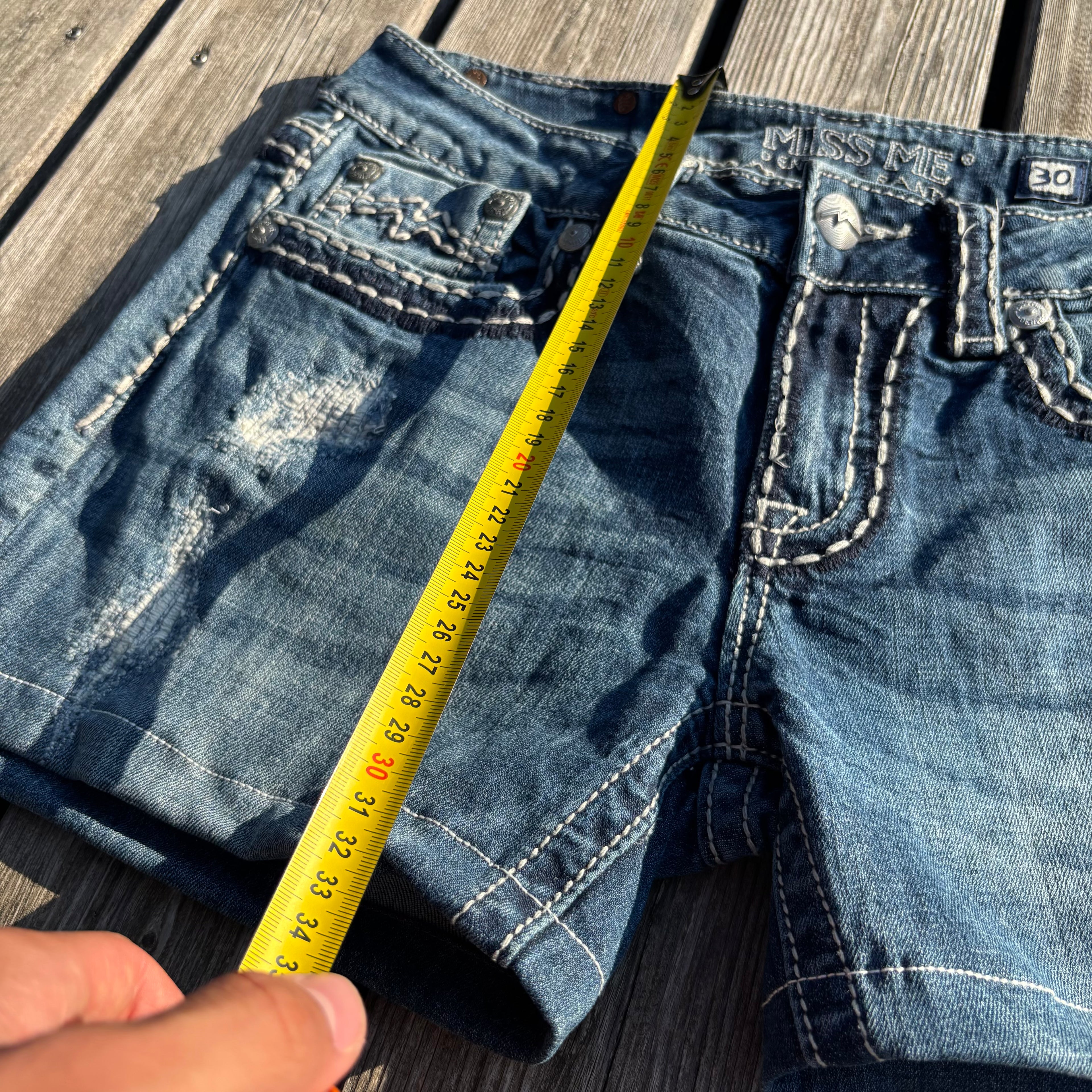 Miss Me shorts /vintage 00s 90s S51(S-M)