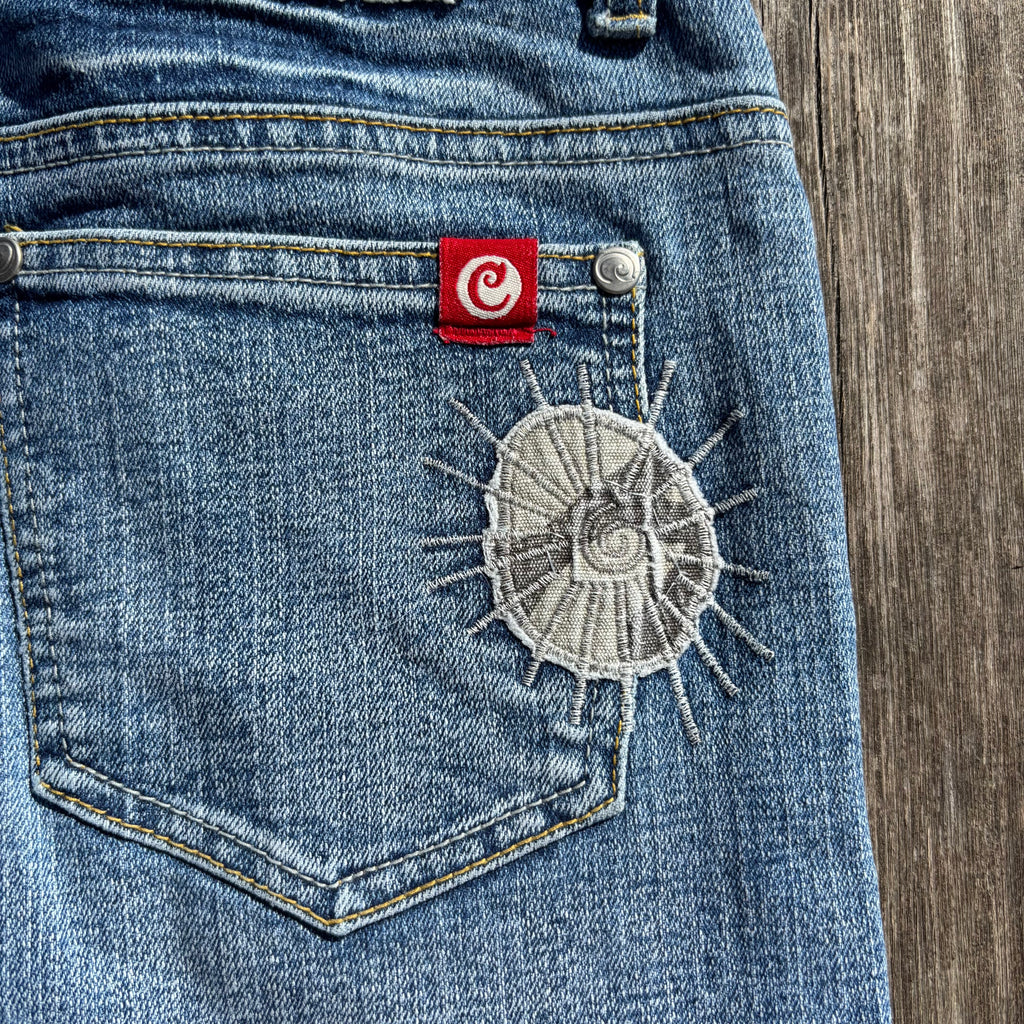 Süße Y2K Lowwaist Bootcut Jeans mit tollen Backprint /women 00s 90s vintage baddie (S-M) S58