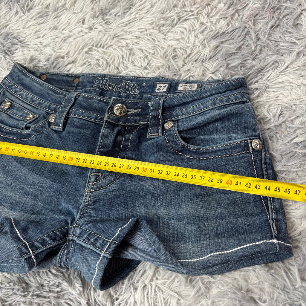Süße Miss me shorts /hotpants vintage women 00s 90s (S-M) S3