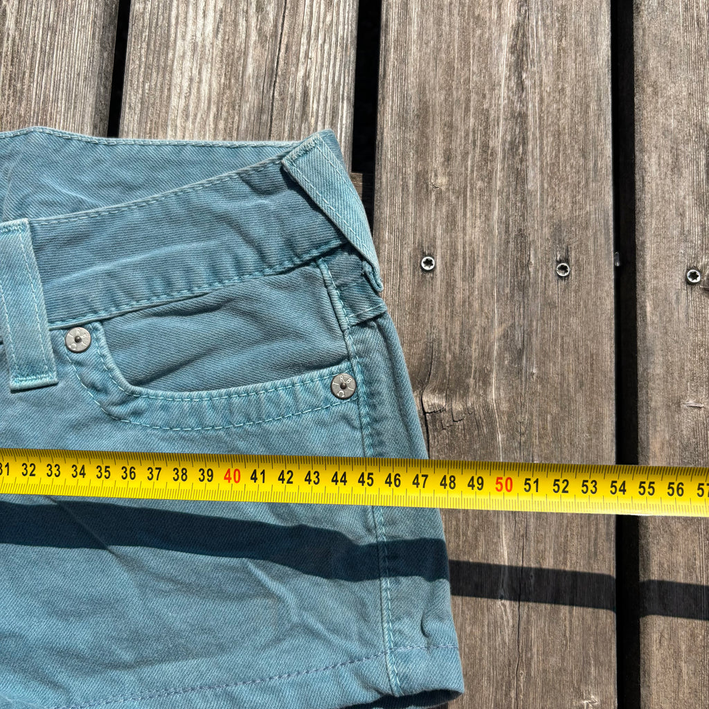 Süße True Religion Shorts/ Hotpants für Frauen /90s 00s streetwear vintage baddie (M-L) S110