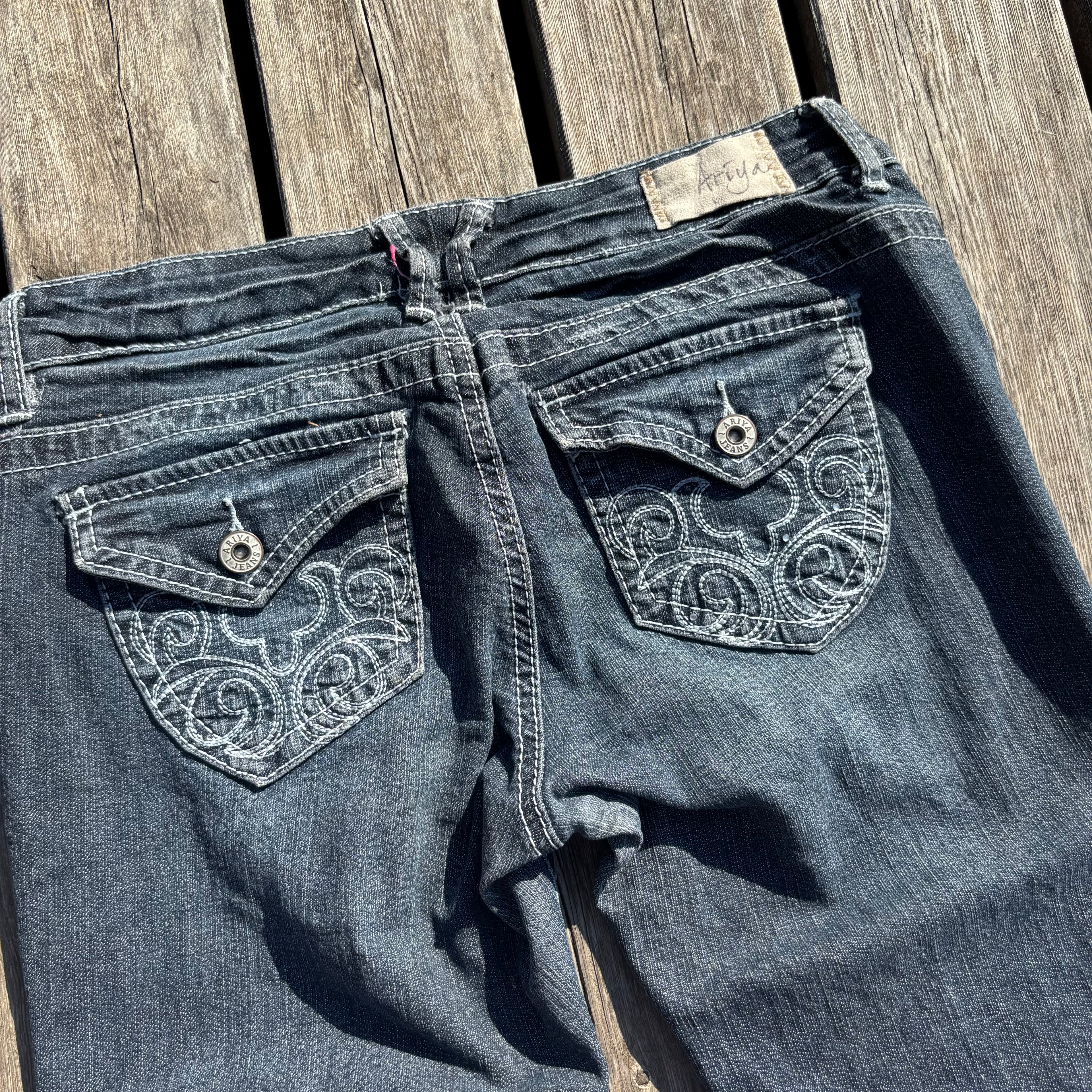 Süße Y2K Lowwaist Bootcut Jeans mit tollen Backprint /women 00s 90s vintage baddie (XS) S64