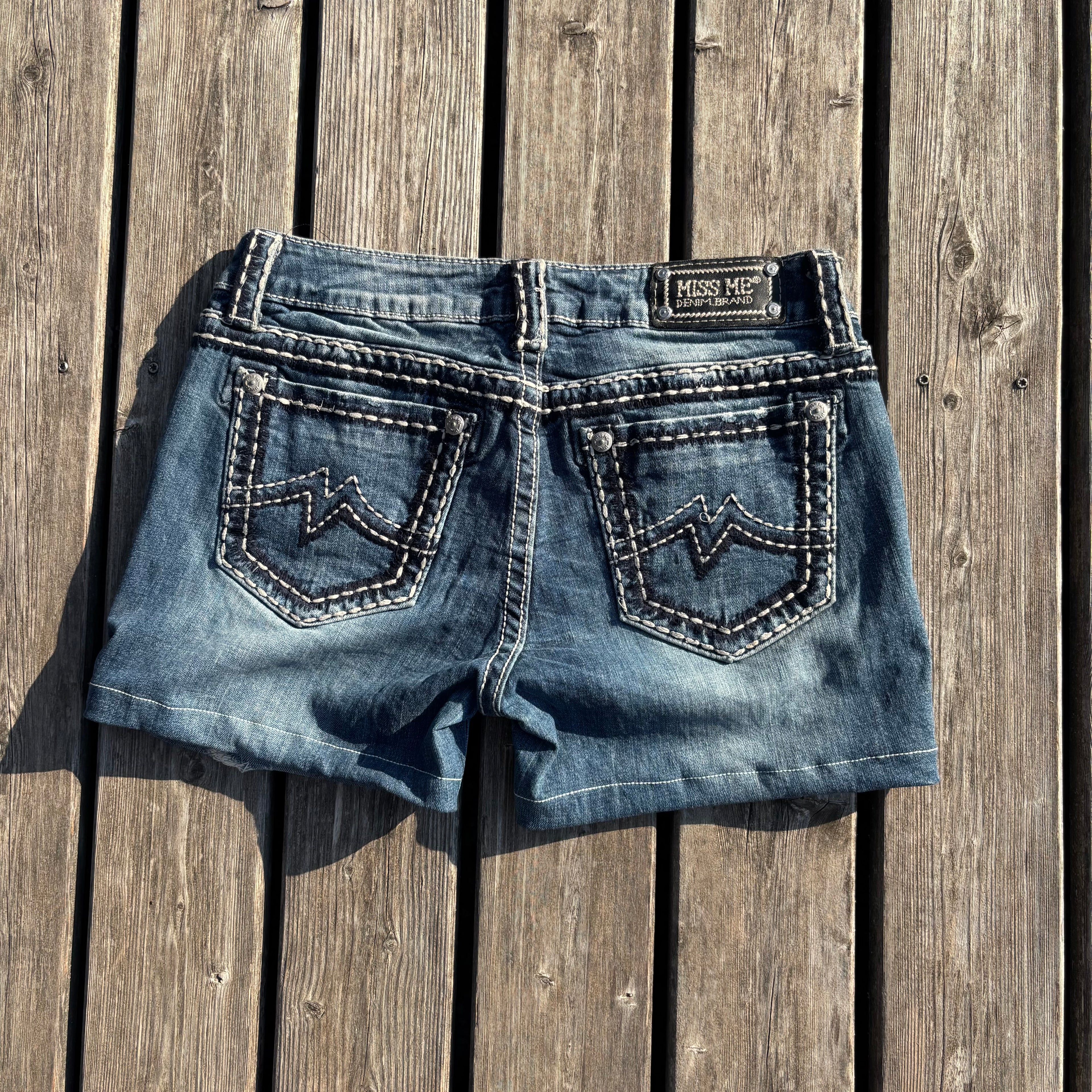 Miss Me shorts /vintage 00s 90s S51(S-M)