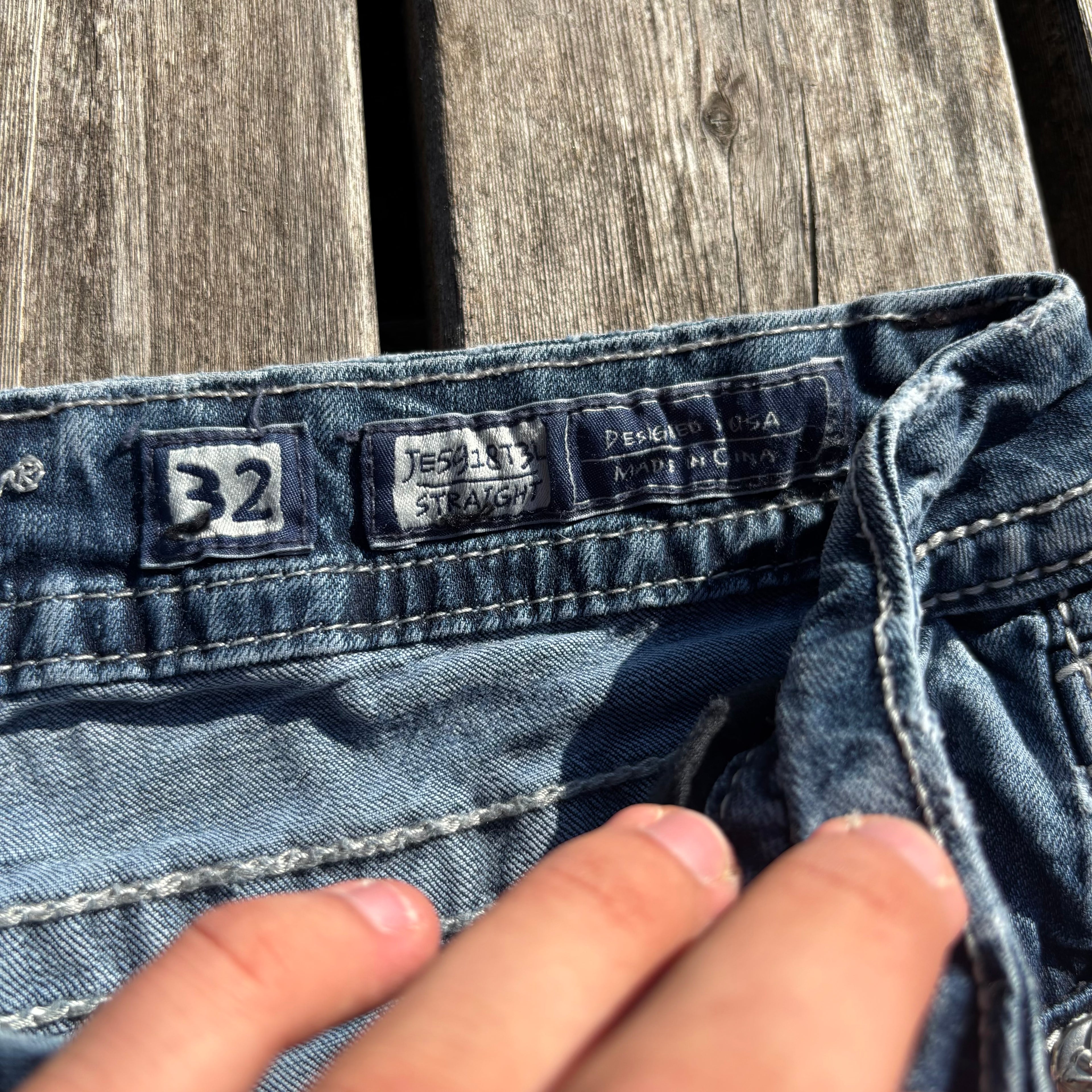 Süße Miss Me Shorts/ Hotpants für Frauen /00s 90s streetwear vintage baddie (M) S67