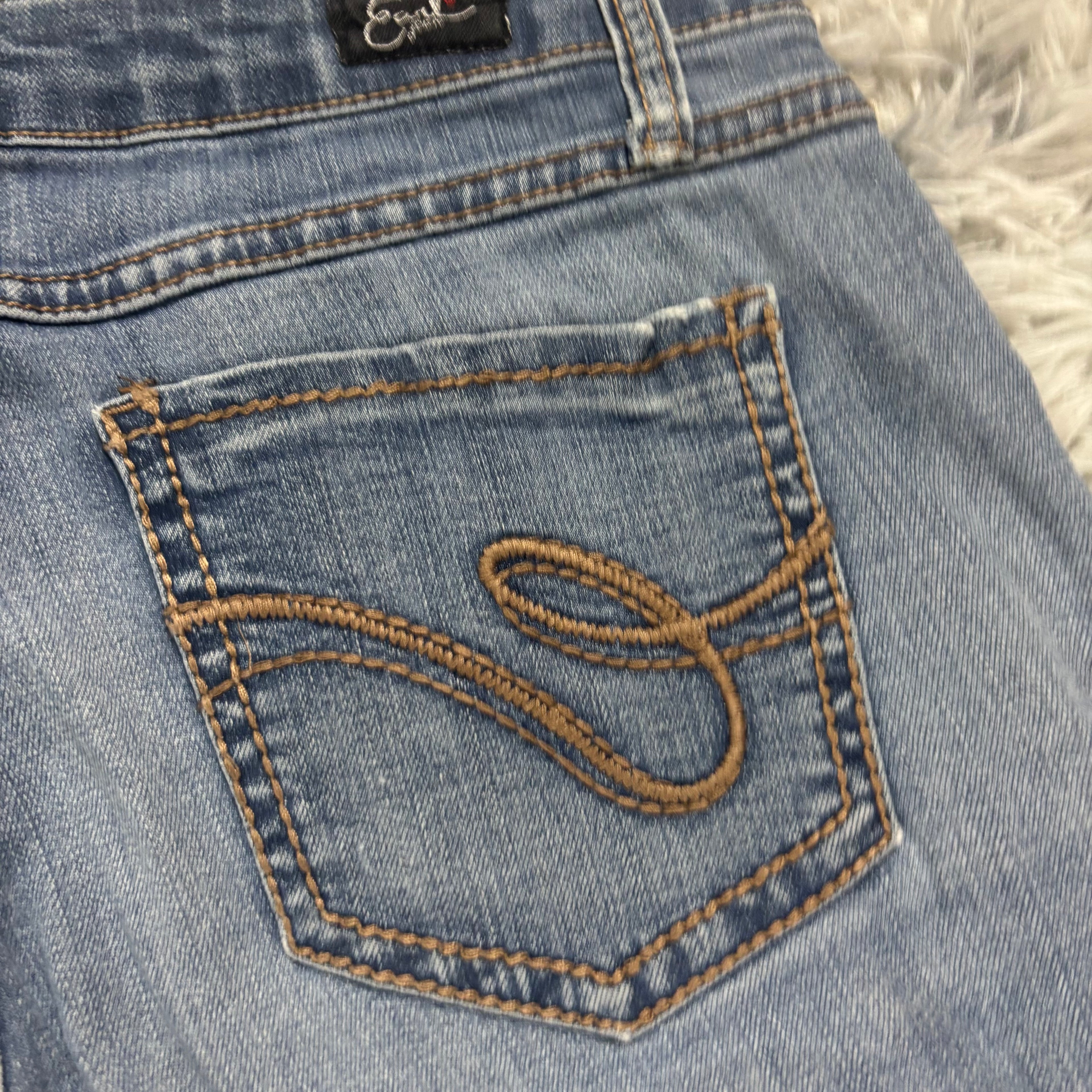 Süße Y2K Bootcut Lowwaist Jeans mit tollen Backprint vintage 00s 90s (S) S15