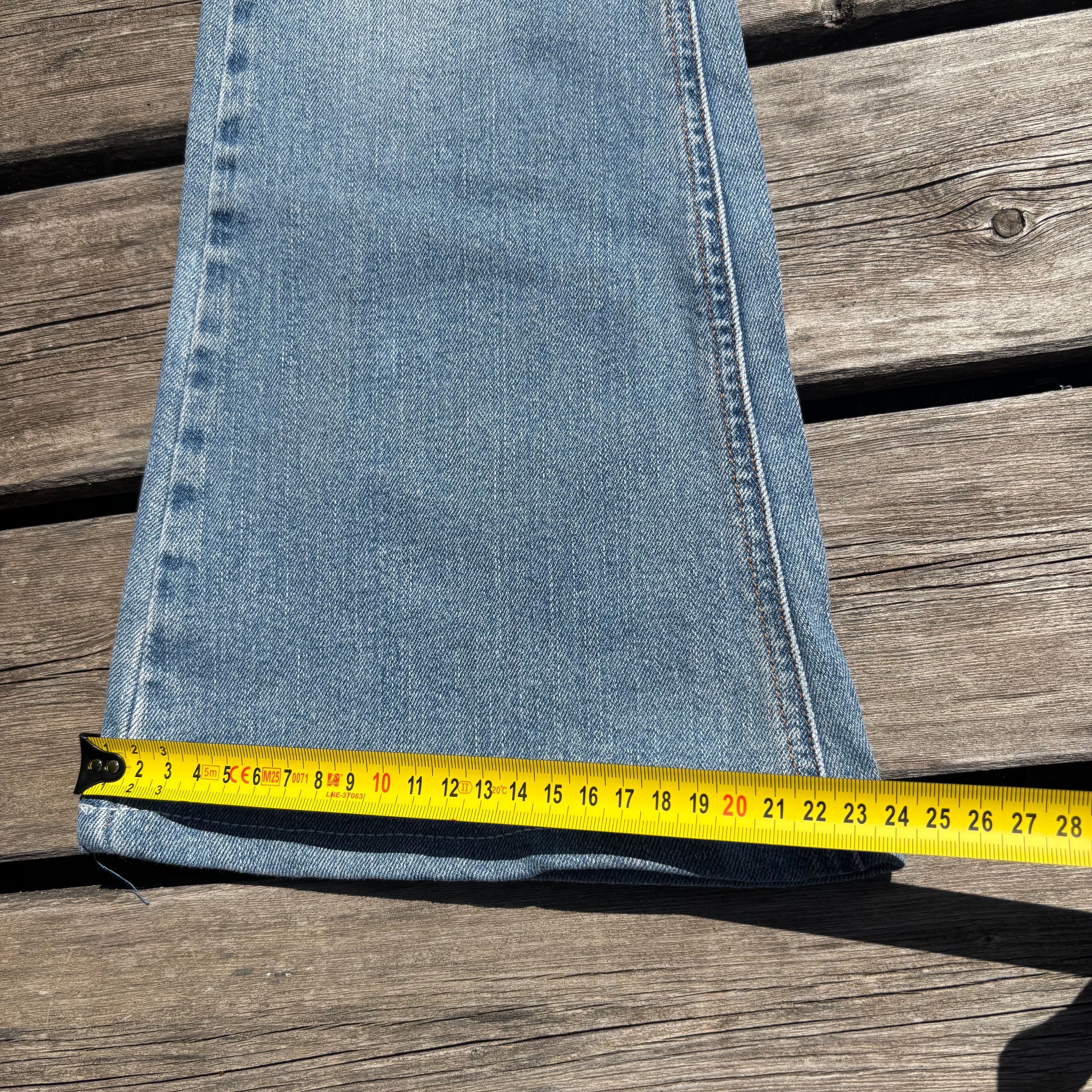 Süße Y2K Lowwaist Bootcut Jeans mit tollen Backprint /women 00s 90s vintage baddie (S98) XS
