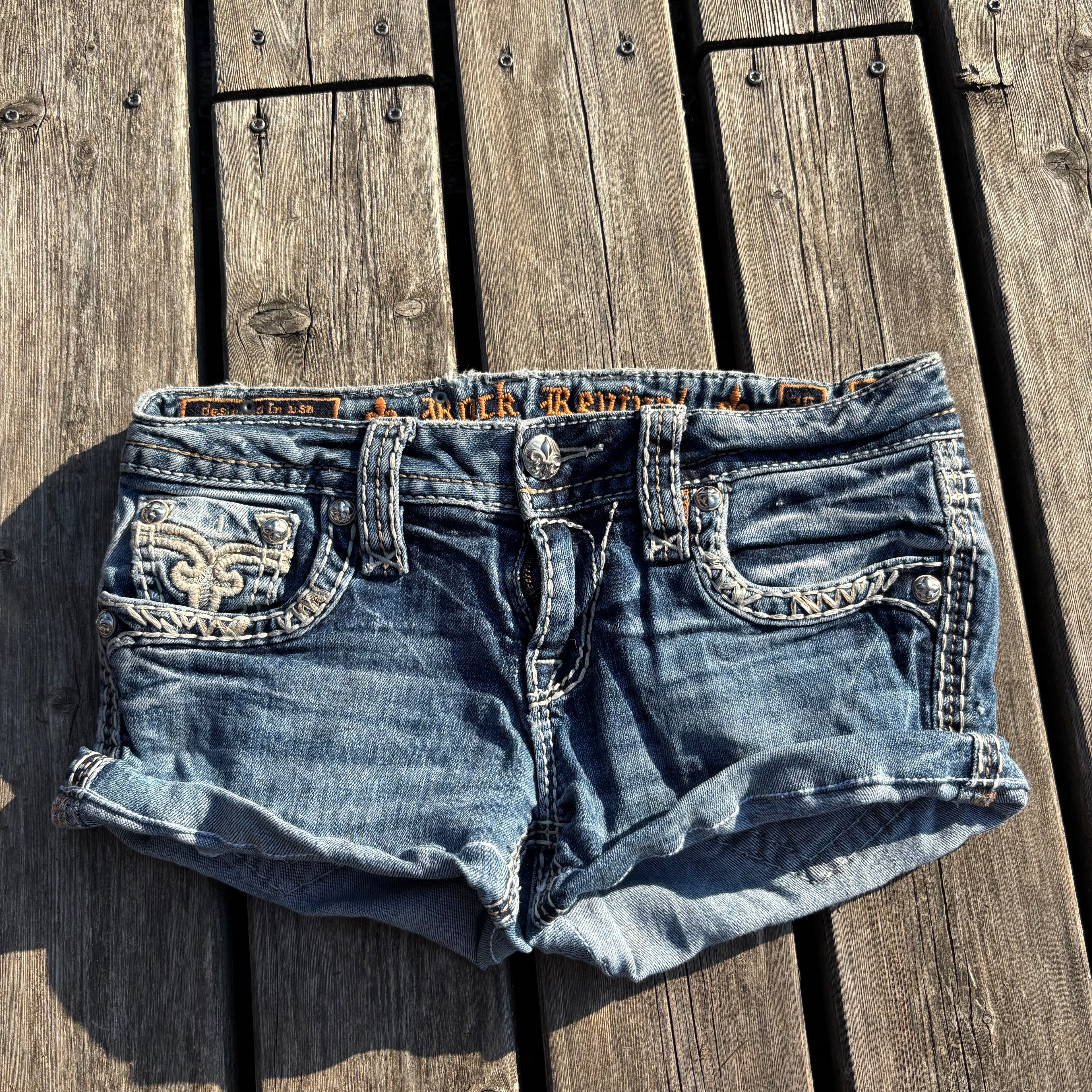 Rock Revival Shorts Hotpants /women 00s 90s vintage baddie (XS) S54