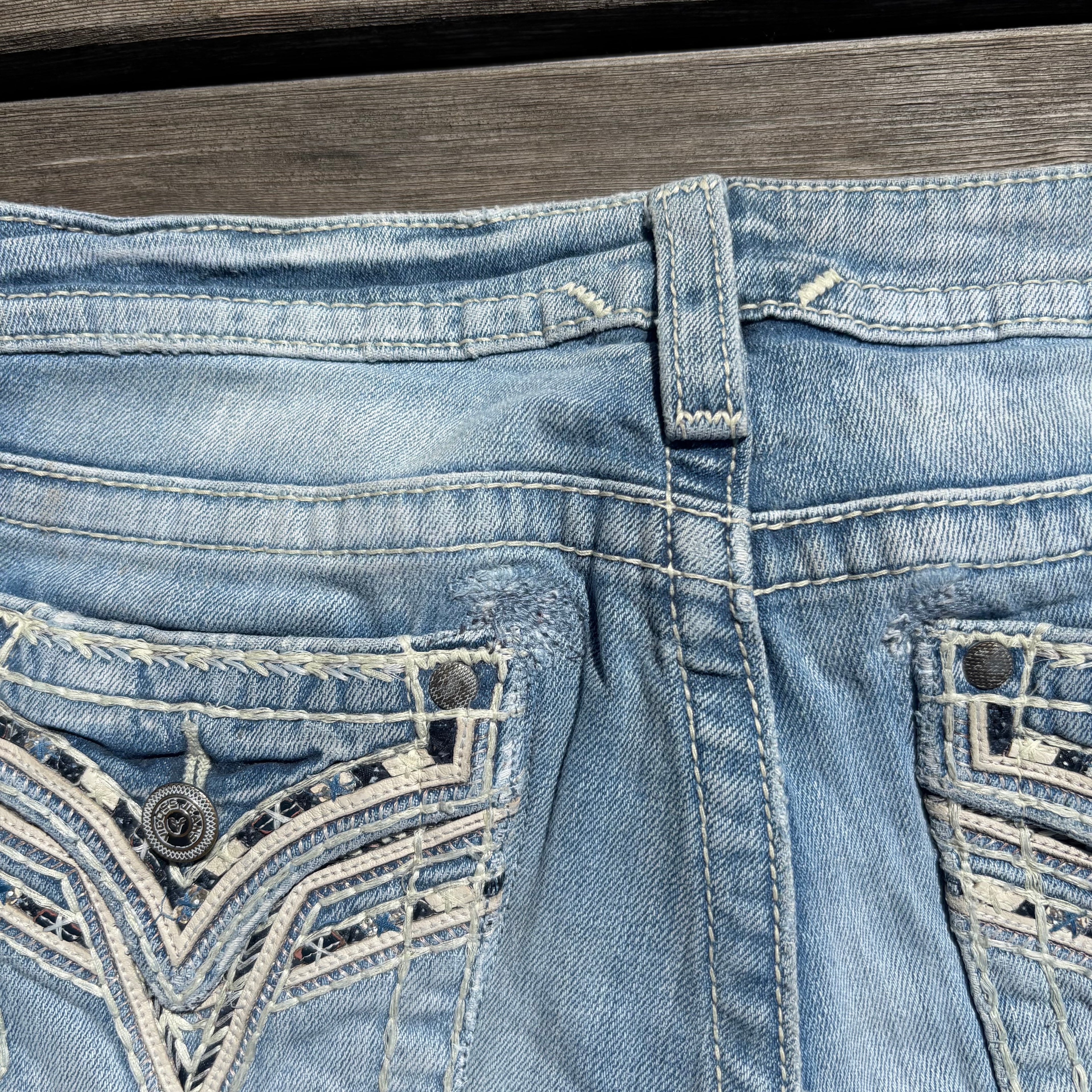 Süße Y2K Lowwaist Bootcut Jeans mit tollen Backprint /women 00s 90s vintage baddie (M) S103