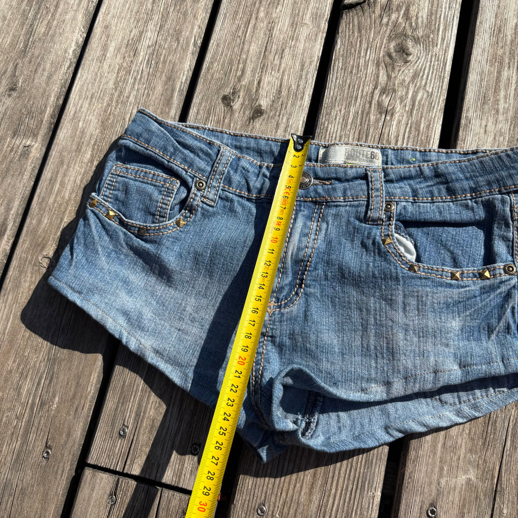 Y2K Shorts / hotpants women 00s 90s vintage baddie XS S47