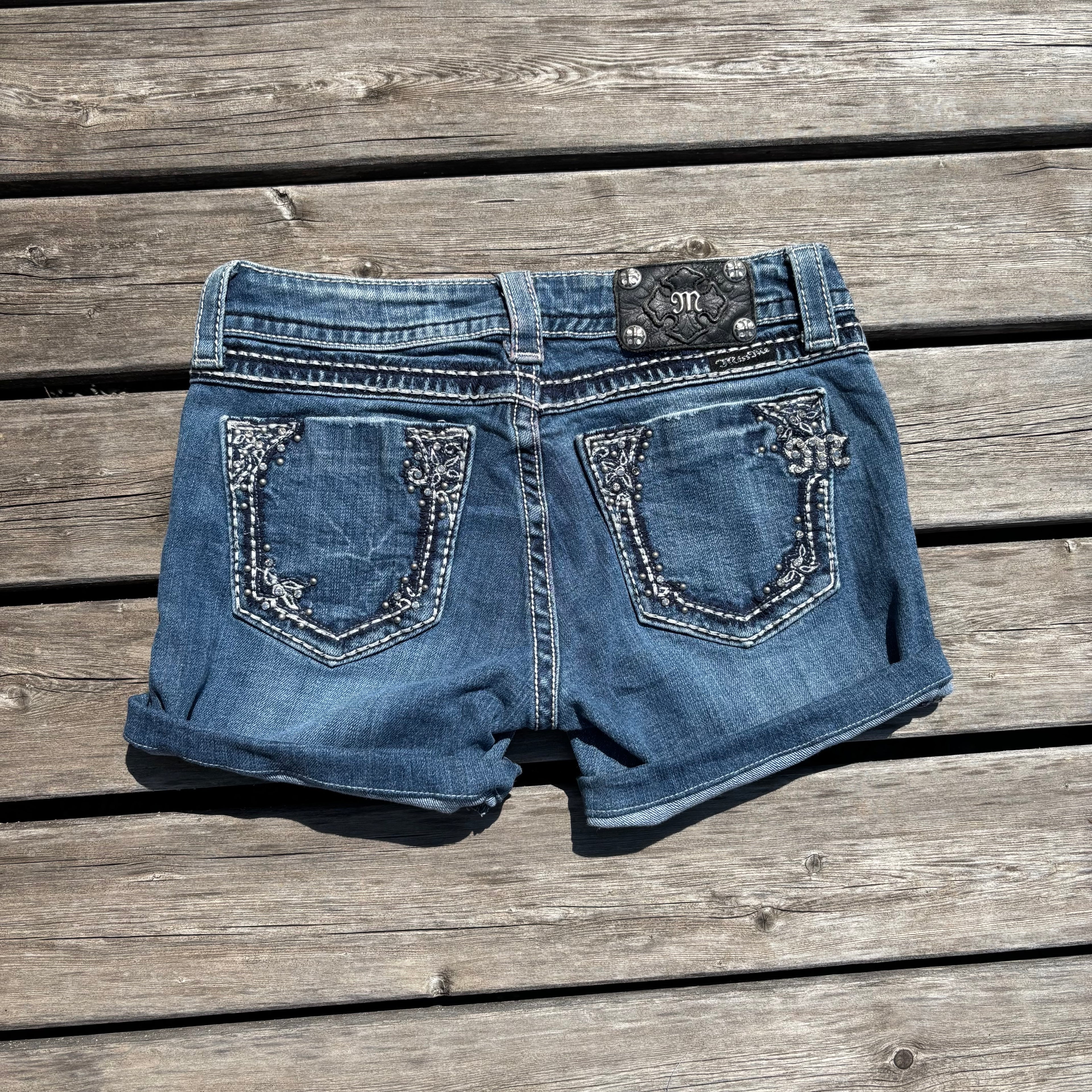 Süße Miss Me Shorts / Hotpants mit tollen Backprint für Frauen 00s 90s vintage baddie S 96 (S)
