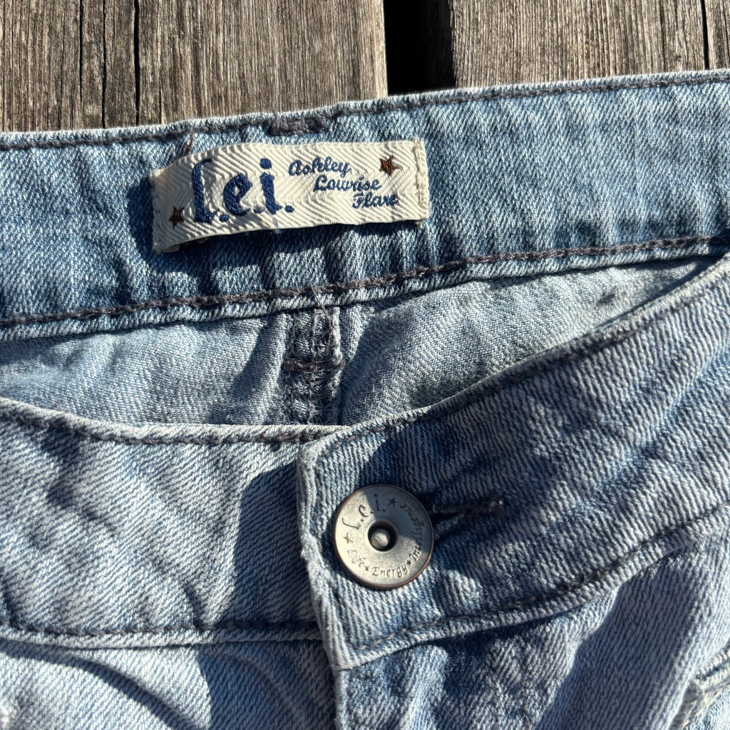 Süße Y2K Lowwaist Bootcut Jeans mit tollen Backprint /women 00s 90s vintage baddie(M) S76