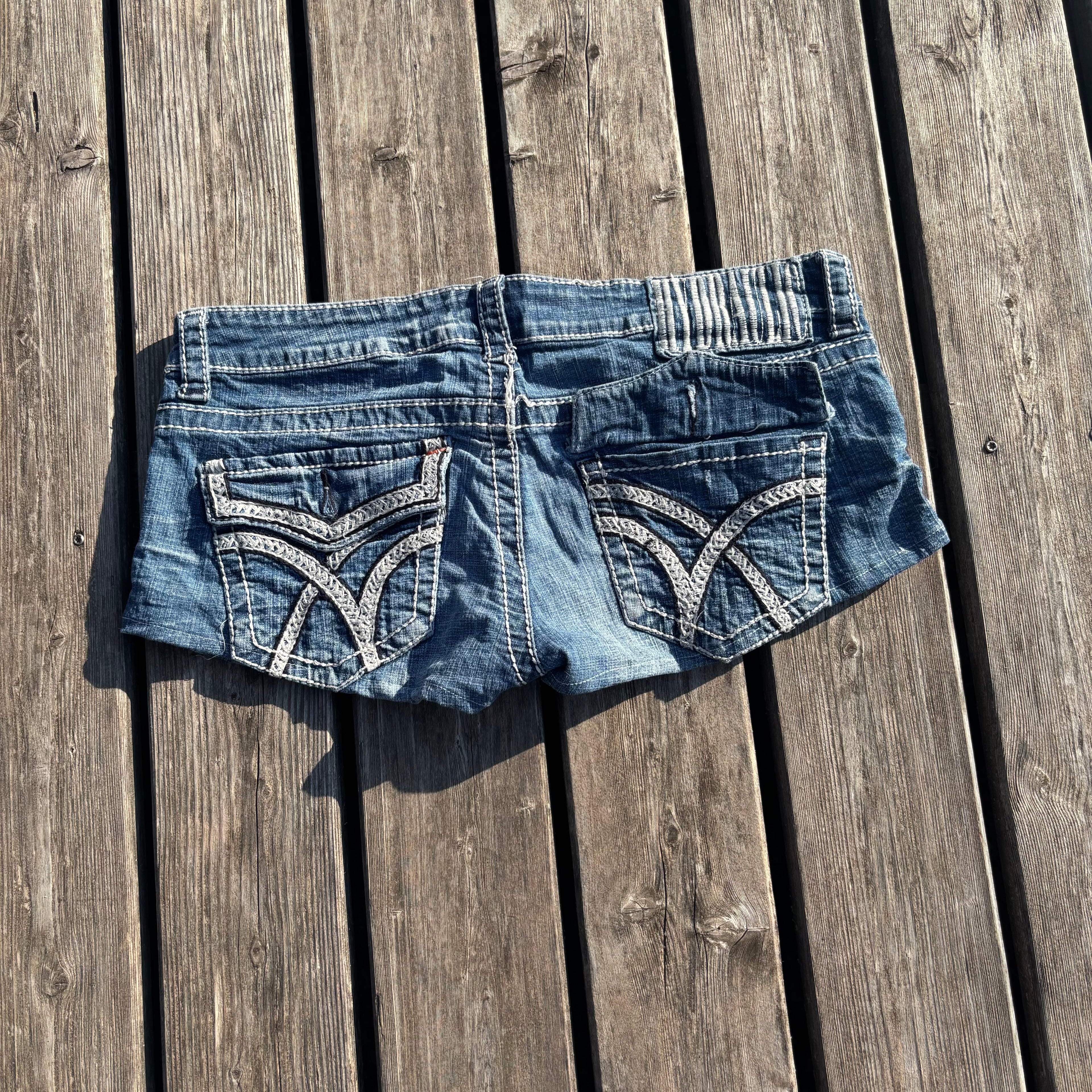 Hydraulic Shorts /hotpants mit backprint 90s 00s vintage baddie (L) S49
