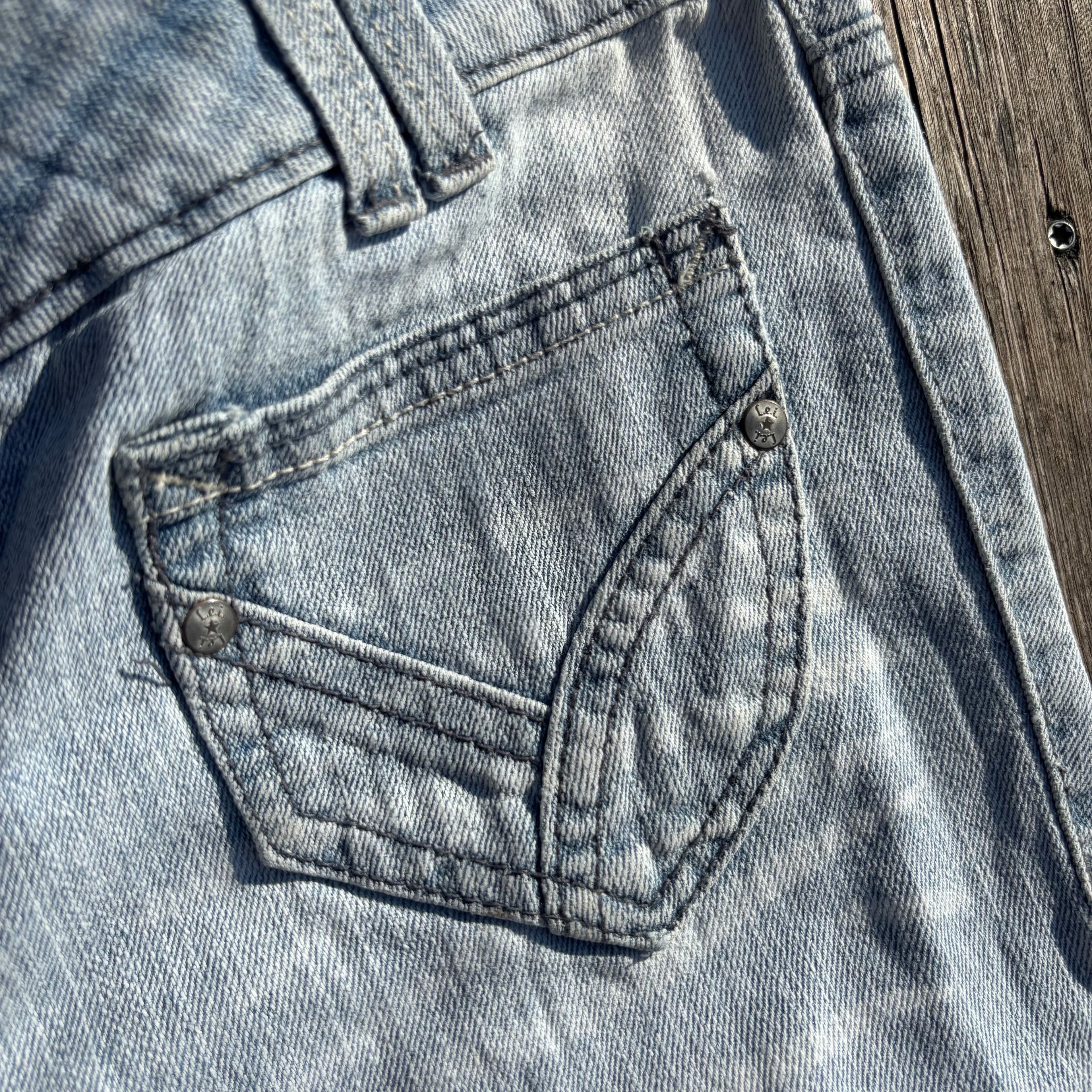 Süße Y2K Lowwaist Bootcut Jeans mit tollen Backprint /women 00s 90s vintage baddie(M) S76