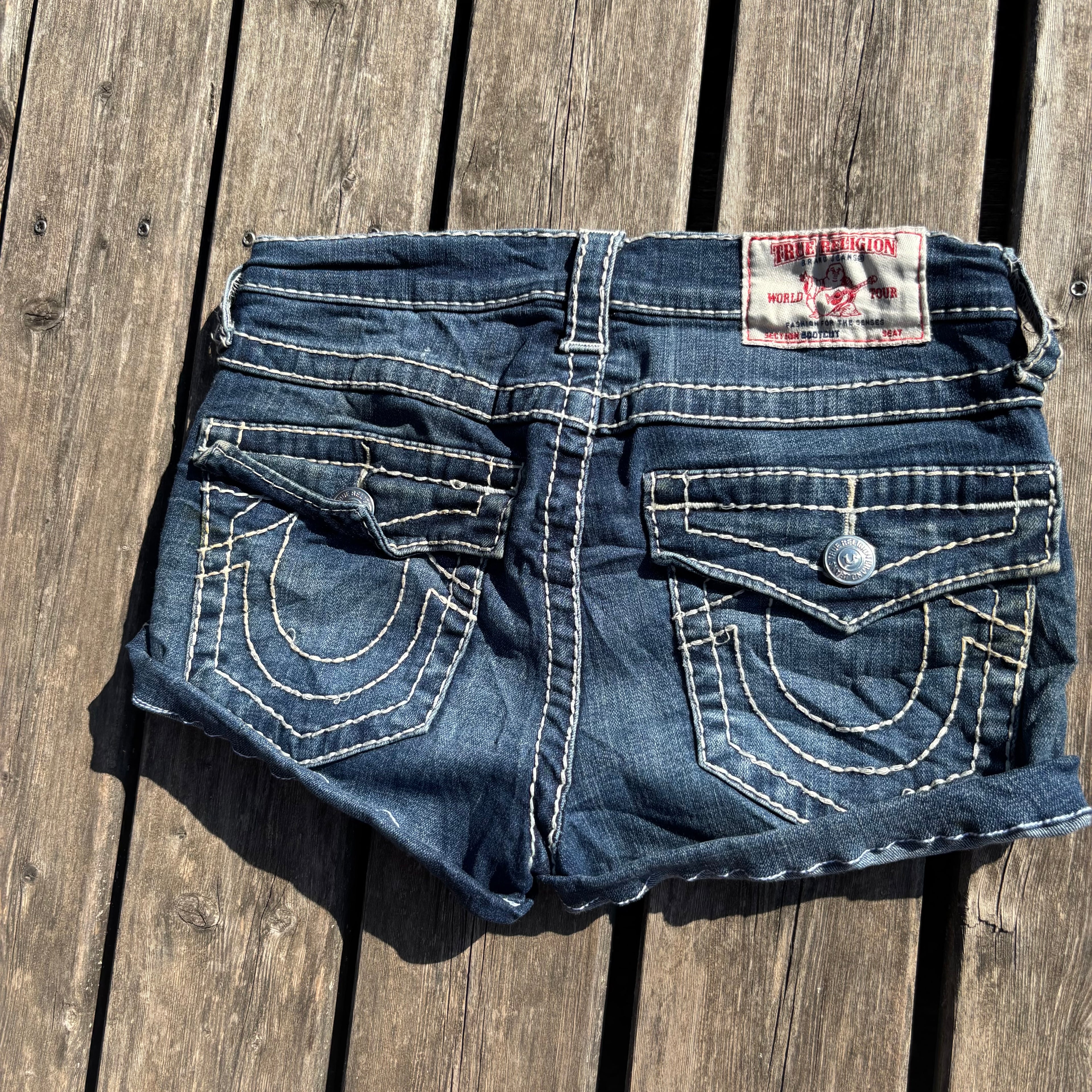 Süße True Religion Shorts/ Hotpants für Frauen /90s 00s streetwear vintage baddie (XS) S66