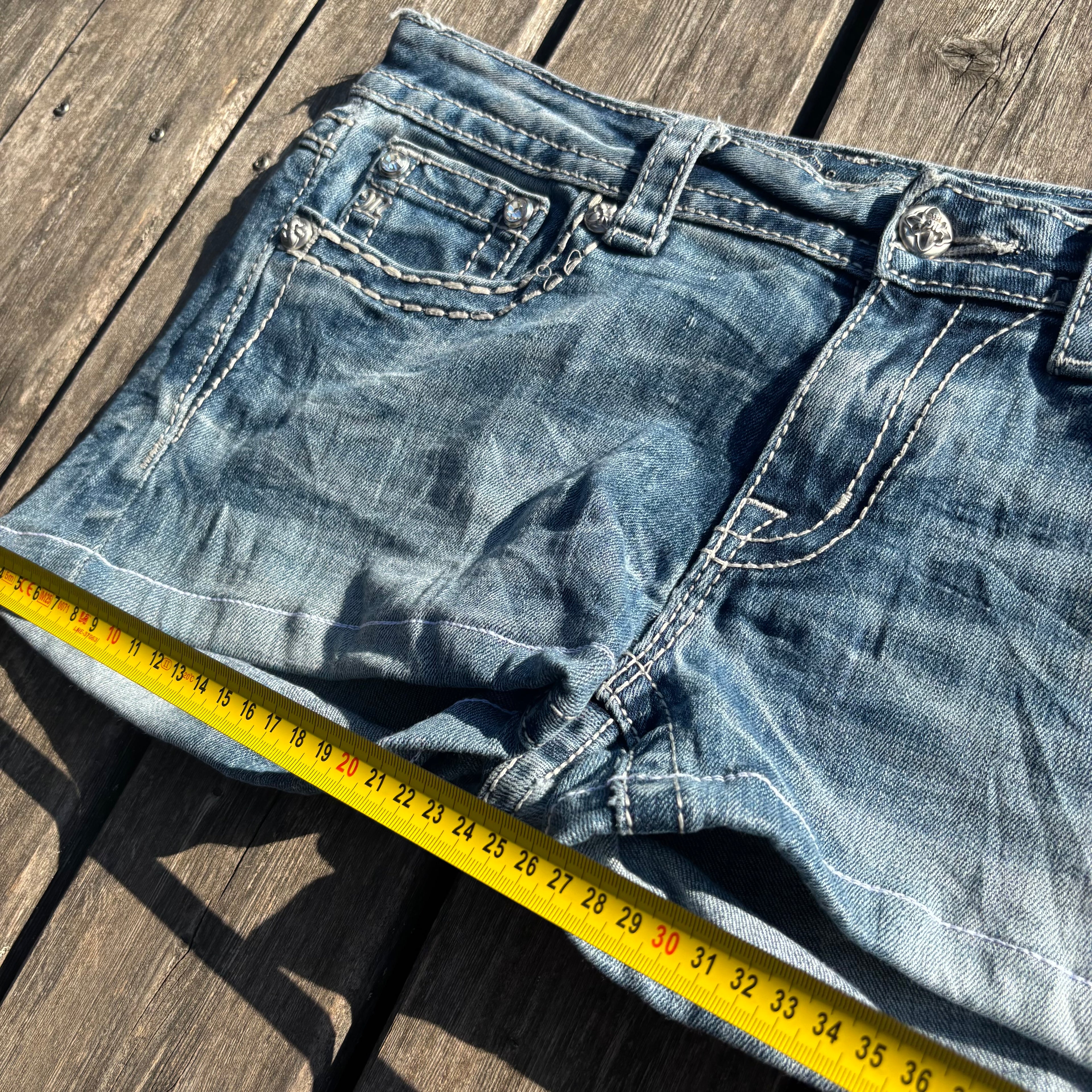 Süße Miss Me Shorts/ Hotpants für den Sommer L-XL/women 00s 90s vintage baddie S72