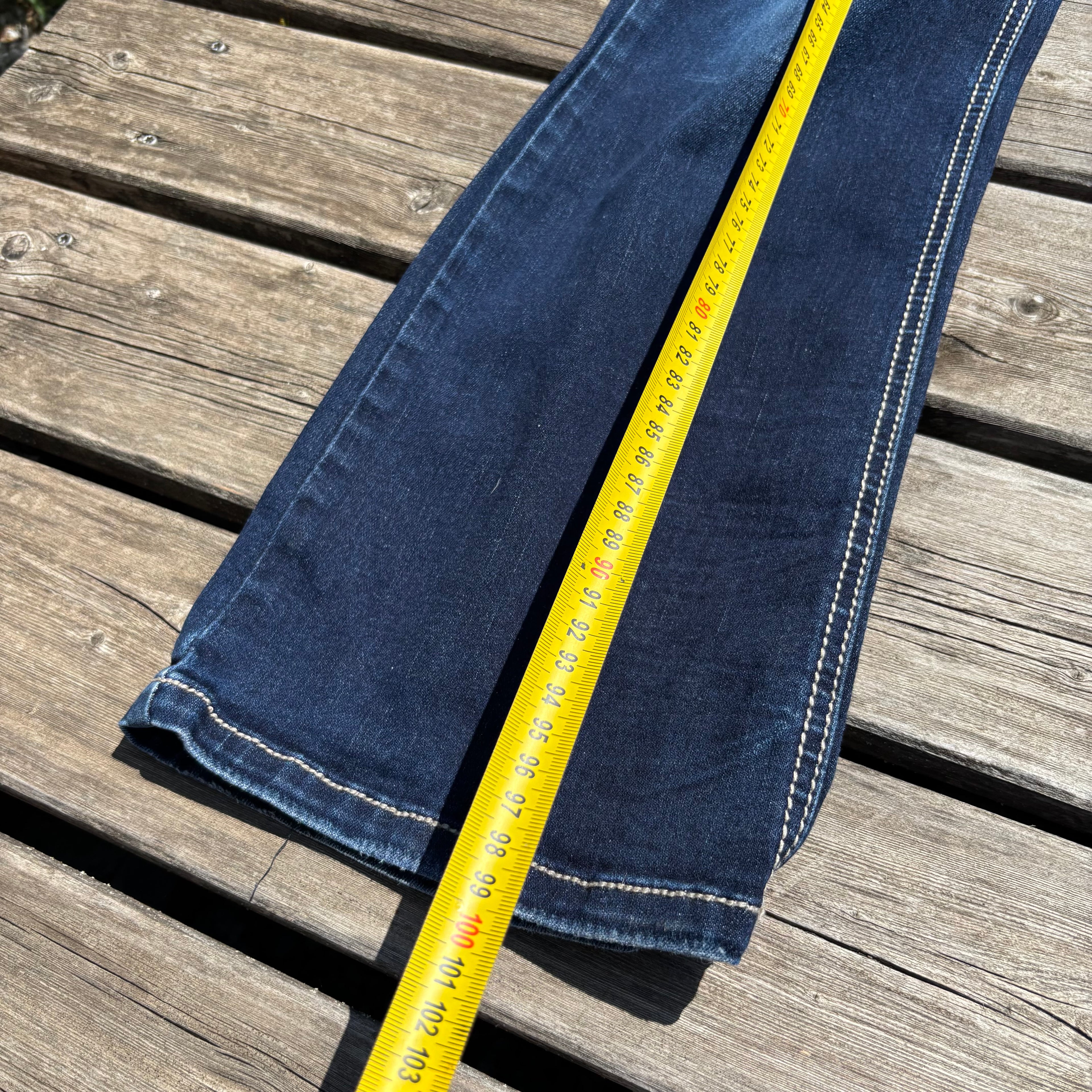 Süße Y2K Lowwaist Bootcut Jeans mit tollen Backprint /women 00s 90s vintage baddie (XL) S99