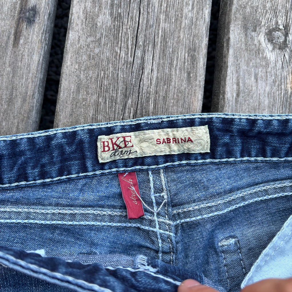 Süßer Y2K Rock mit Backprint für den Sommer /90s 00s vintage baddie (L-XL) S89