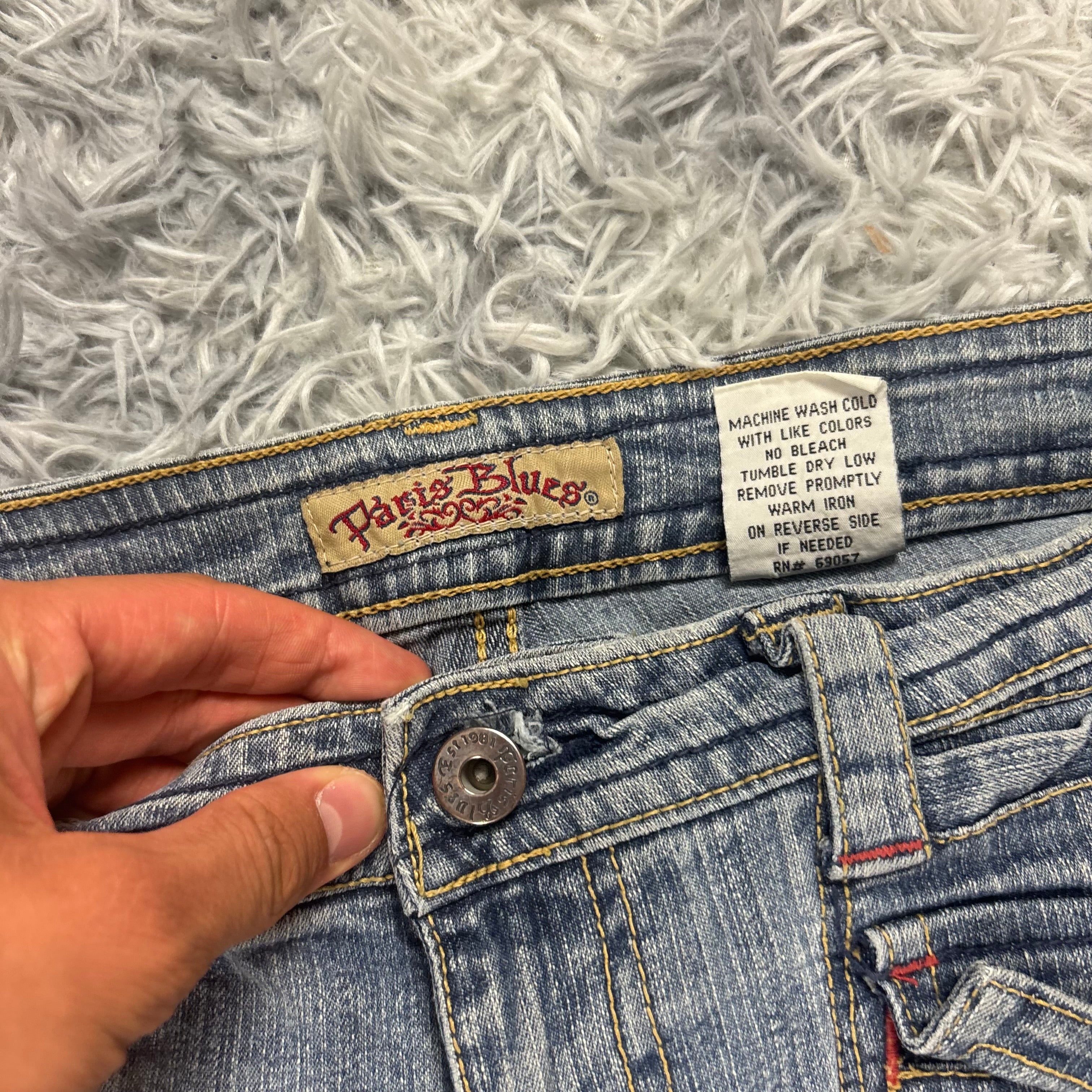Süße Lowwaist Bootcut Jeans mit Backprint /vintage 00s 90s (M) S16