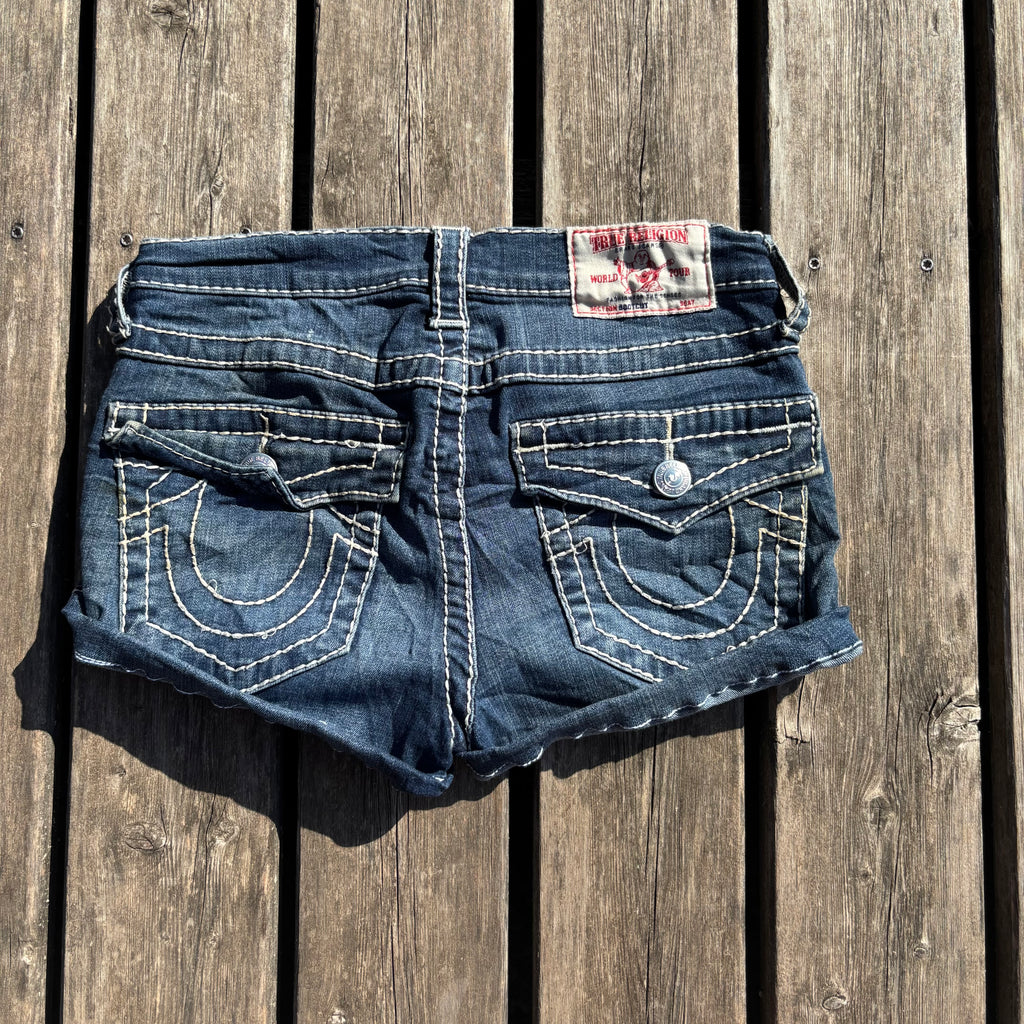 Süße True Religion Shorts/ Hotpants für Frauen /90s 00s streetwear vintage baddie (XS) S66