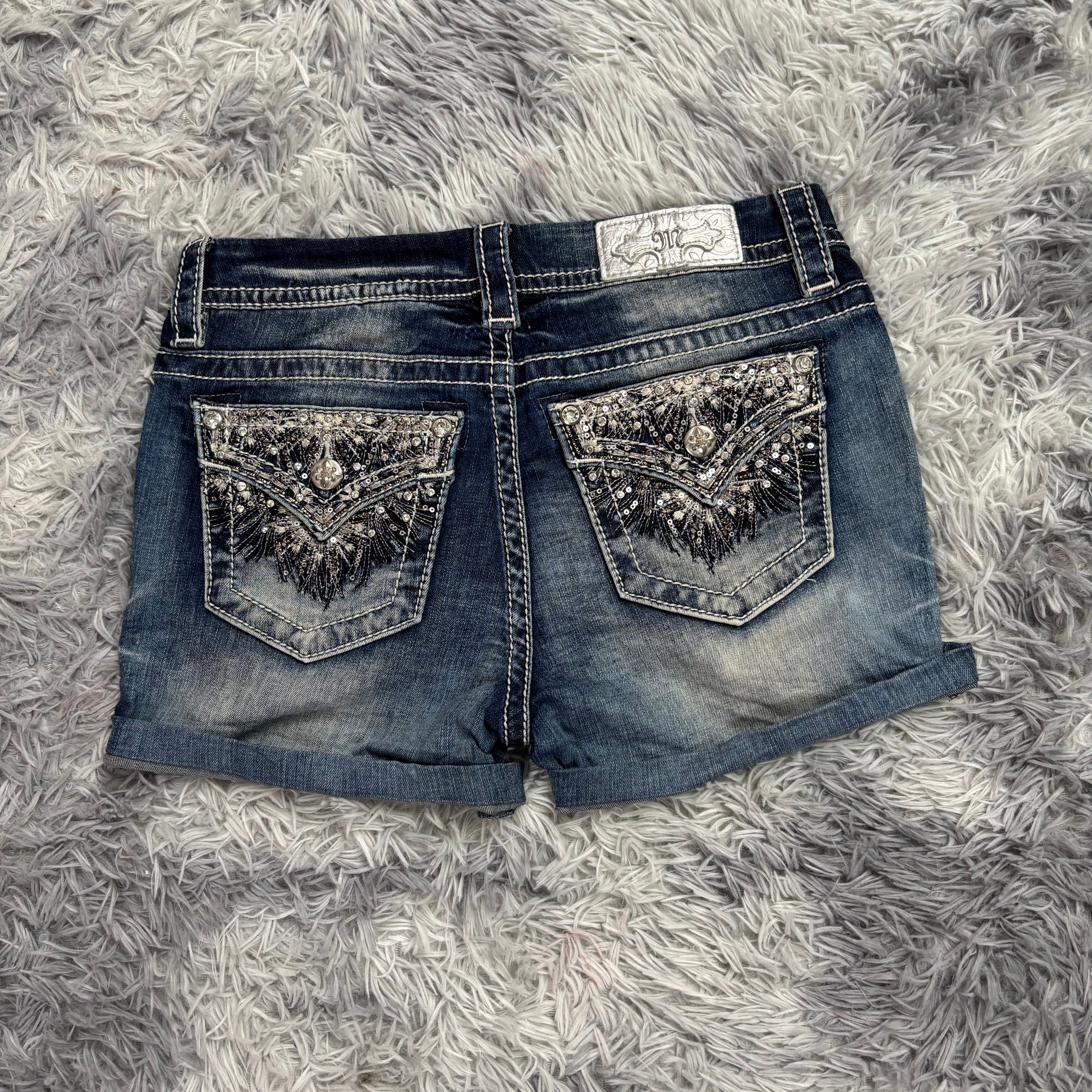 Miss me Shorts / Hotpants mit  besonderem Backprint