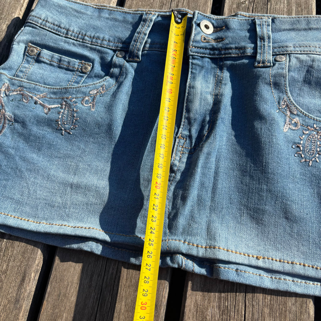Süßer Y2K Rock mit Backprint für den Sommer /90s 00s vintage baddie L-XL (S78)