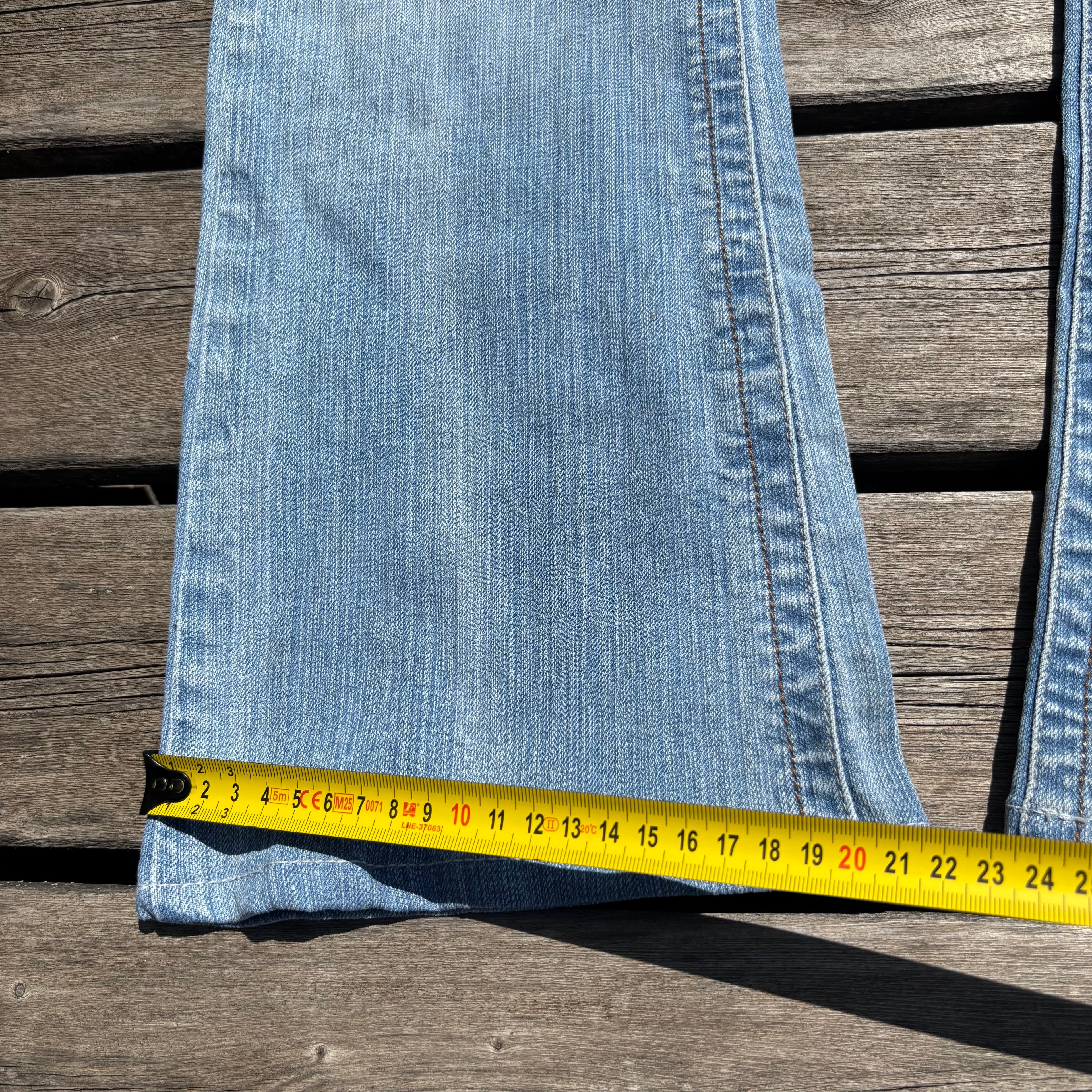 Süße Y2K Lowwaist Bootcut Jeans mit tollen Backprint /women 00s 90s vintage baddie (S100) M